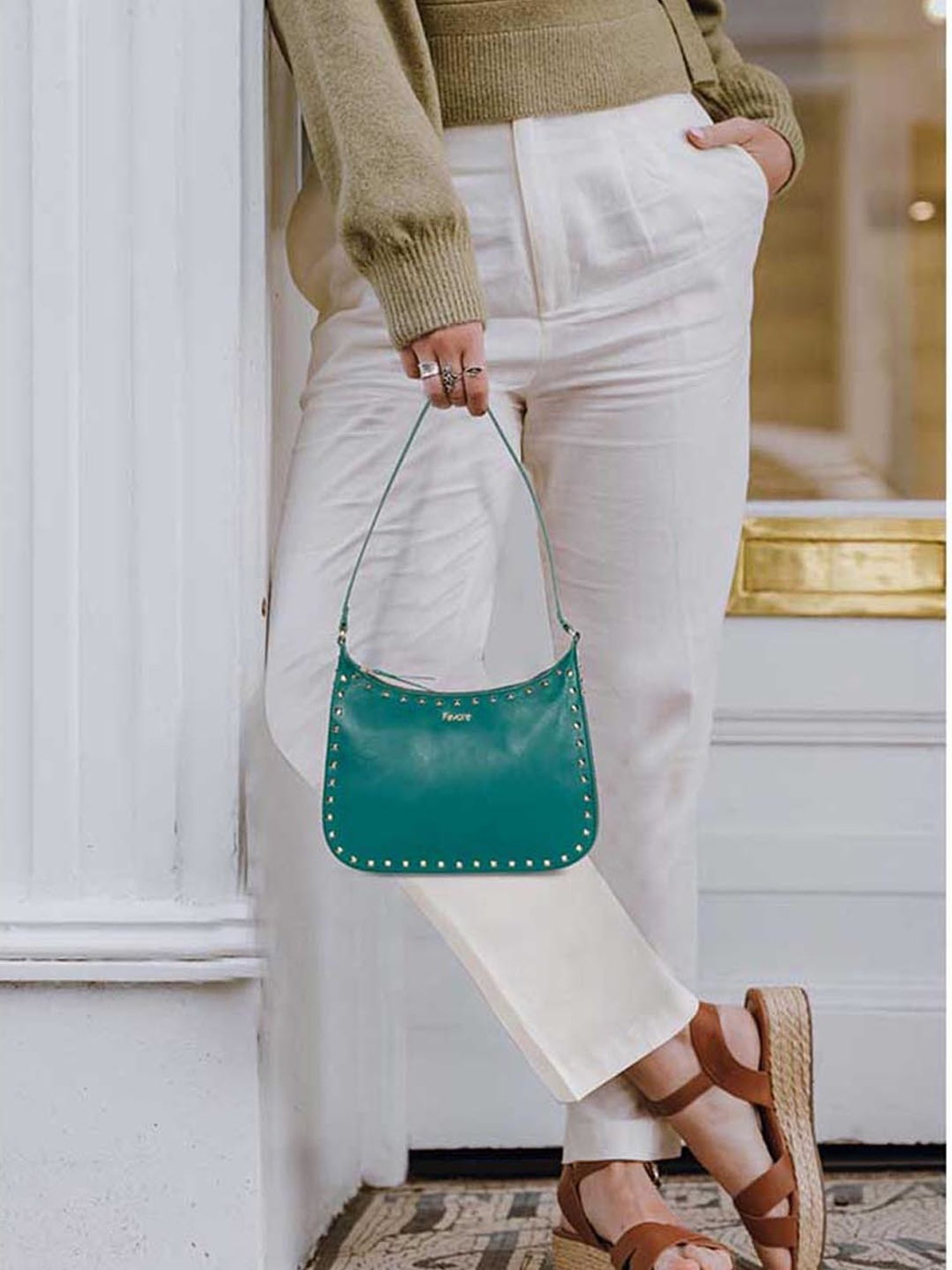 Saint G Green Solid Medium Shoulder Handbag