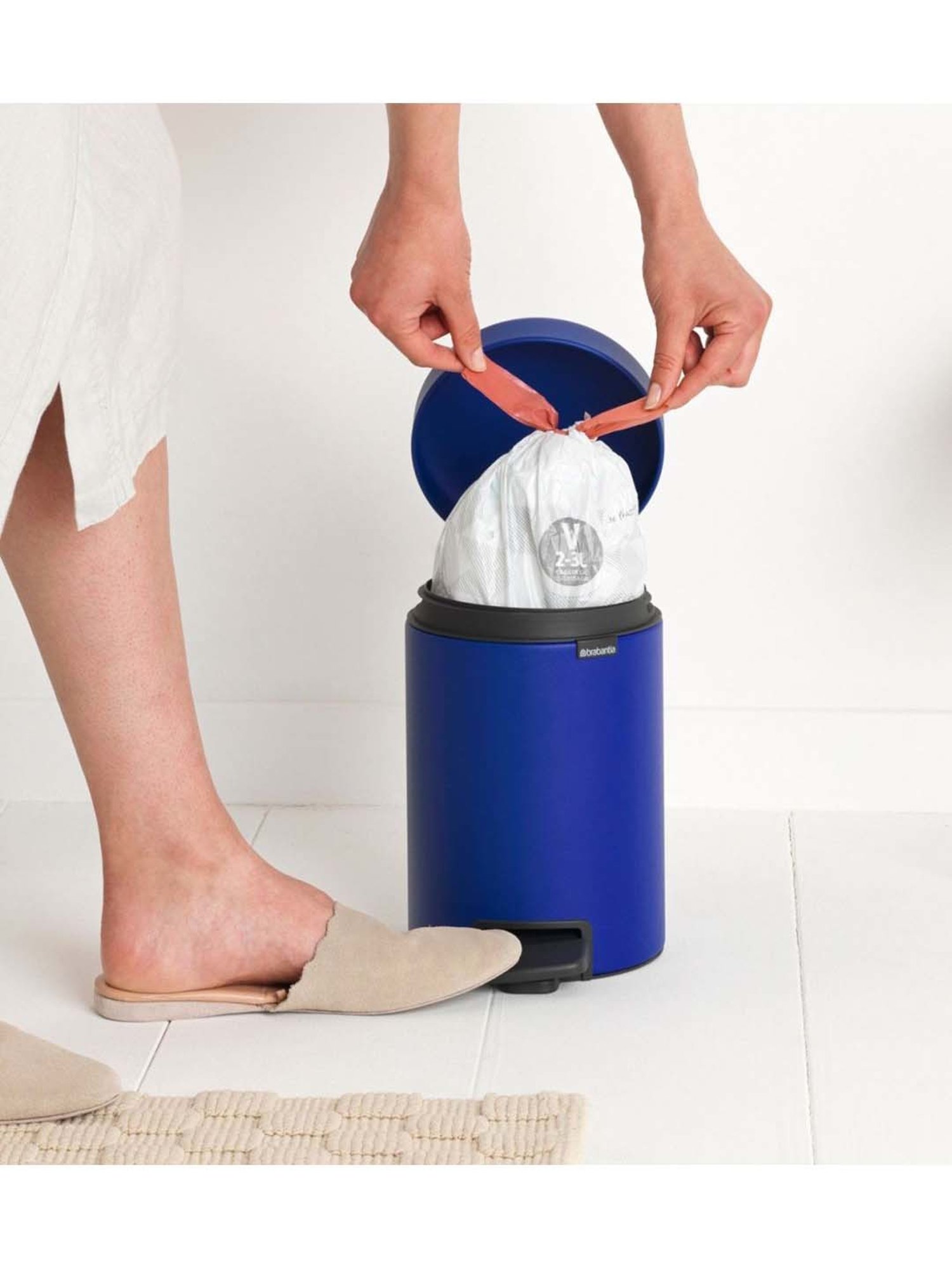 BRABANTIA NewIcon Blue Plastic Pedal Bin (3 L)
