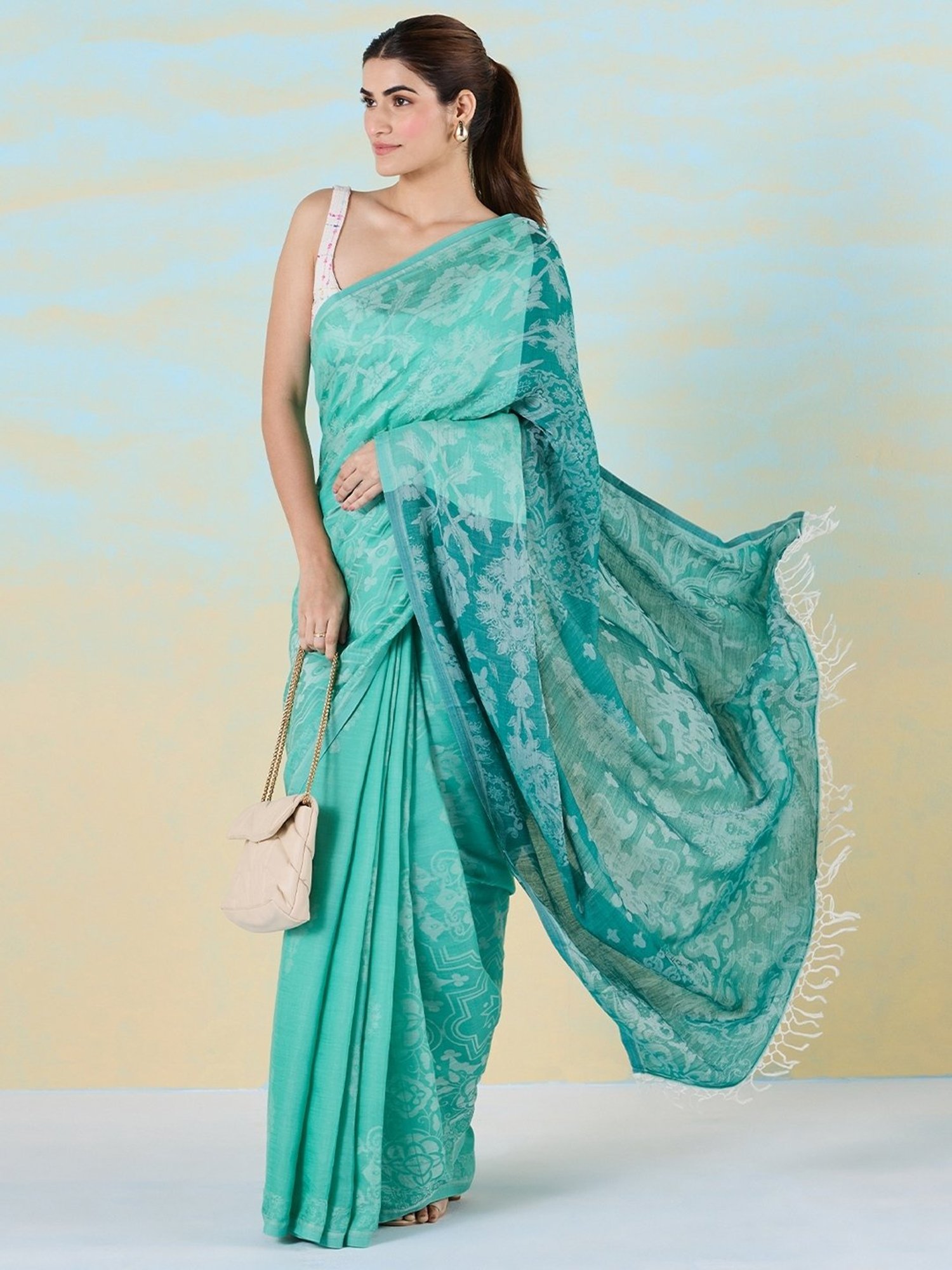 navyasa by liva Sea Green Floral Print Saree With Unstitched Blouse