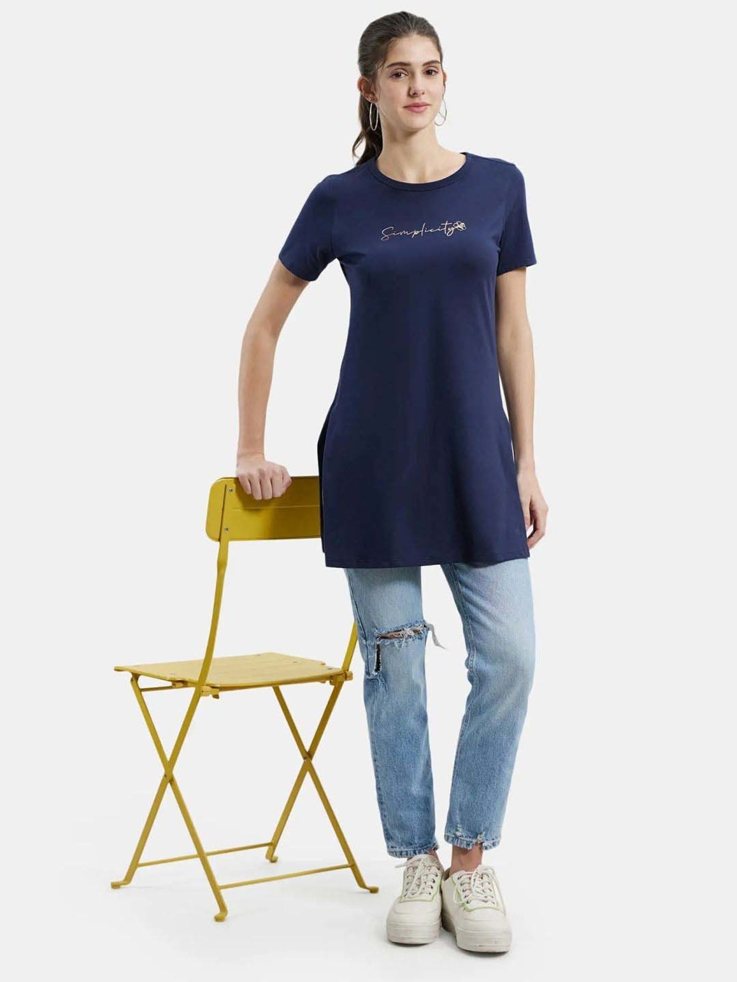 Jockey A142 Women's Super Combed Cotton Printed Relaxed Fit Long length T-Shirt (Prints May Vary)