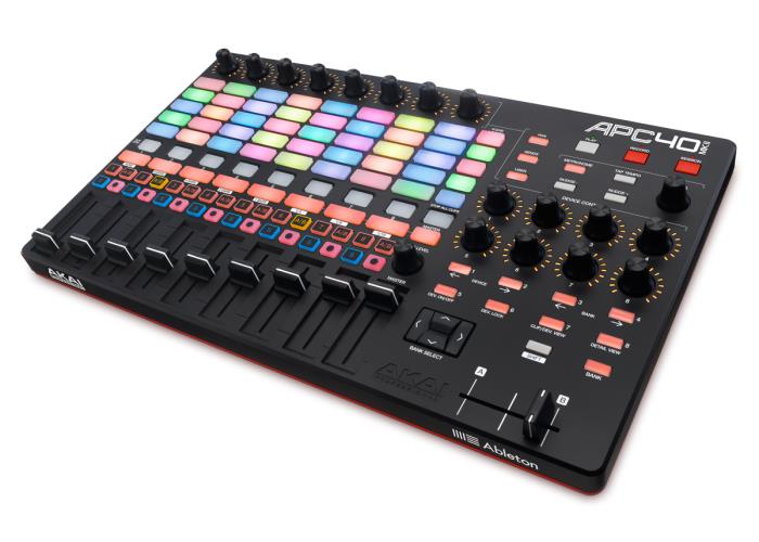 AKAI APC40 mkII
Ableton Live Performance Controller