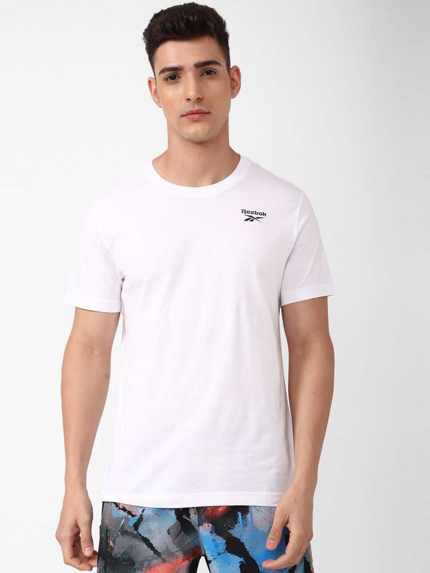 Reebok White Cotton Regular Fit T-Shirt