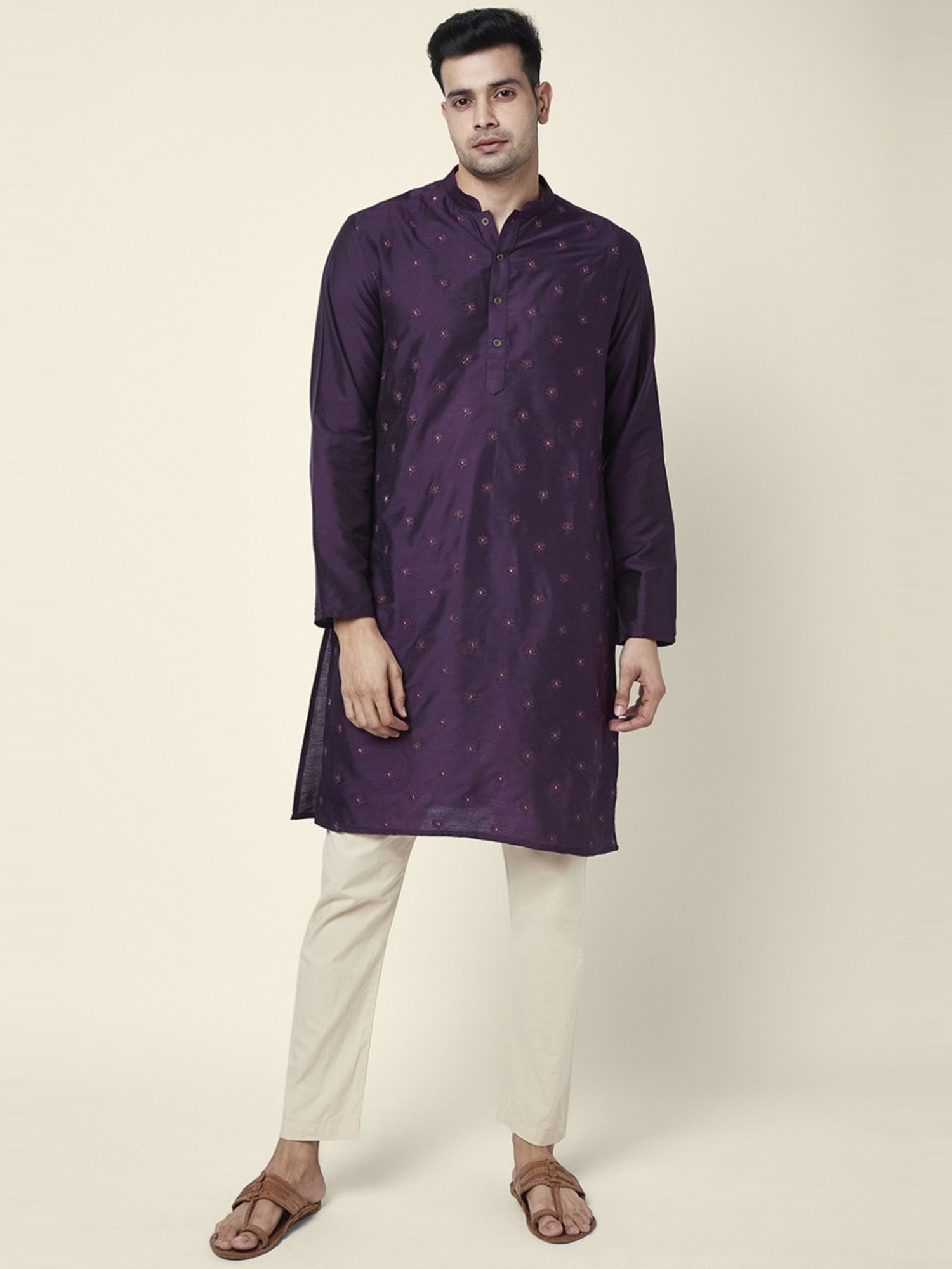 Indus Route by Pantaloons Wine Regular Fit Embroidered Kurta