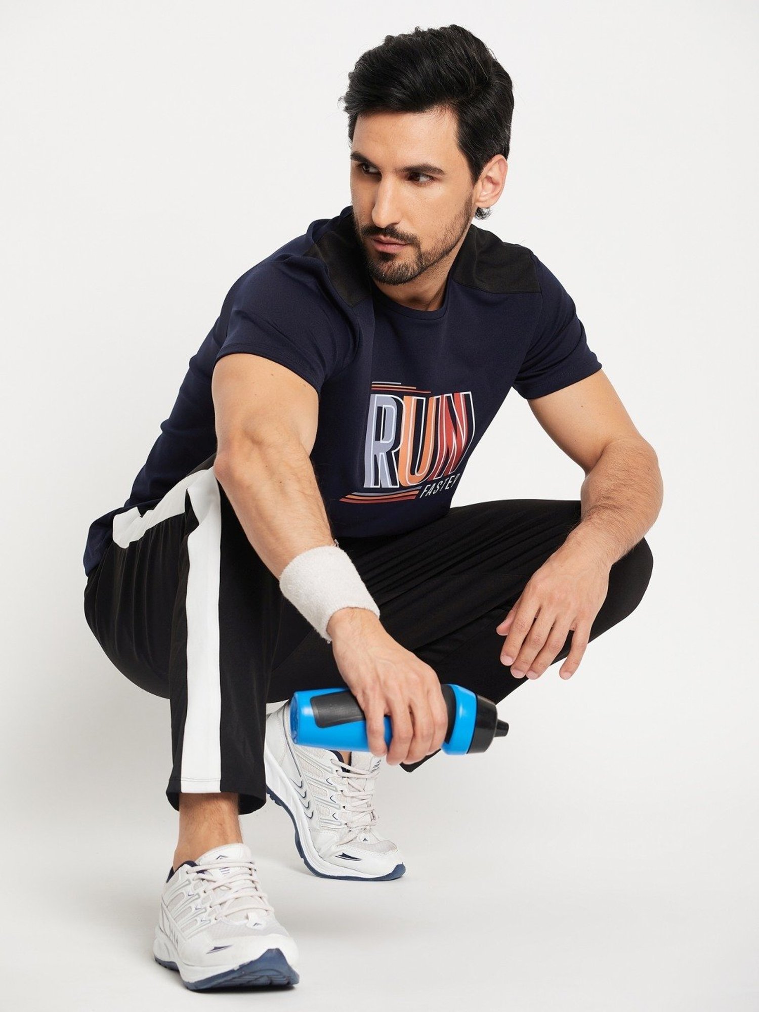 EDRIO Black Relaxed Fit Printed T-Shirt