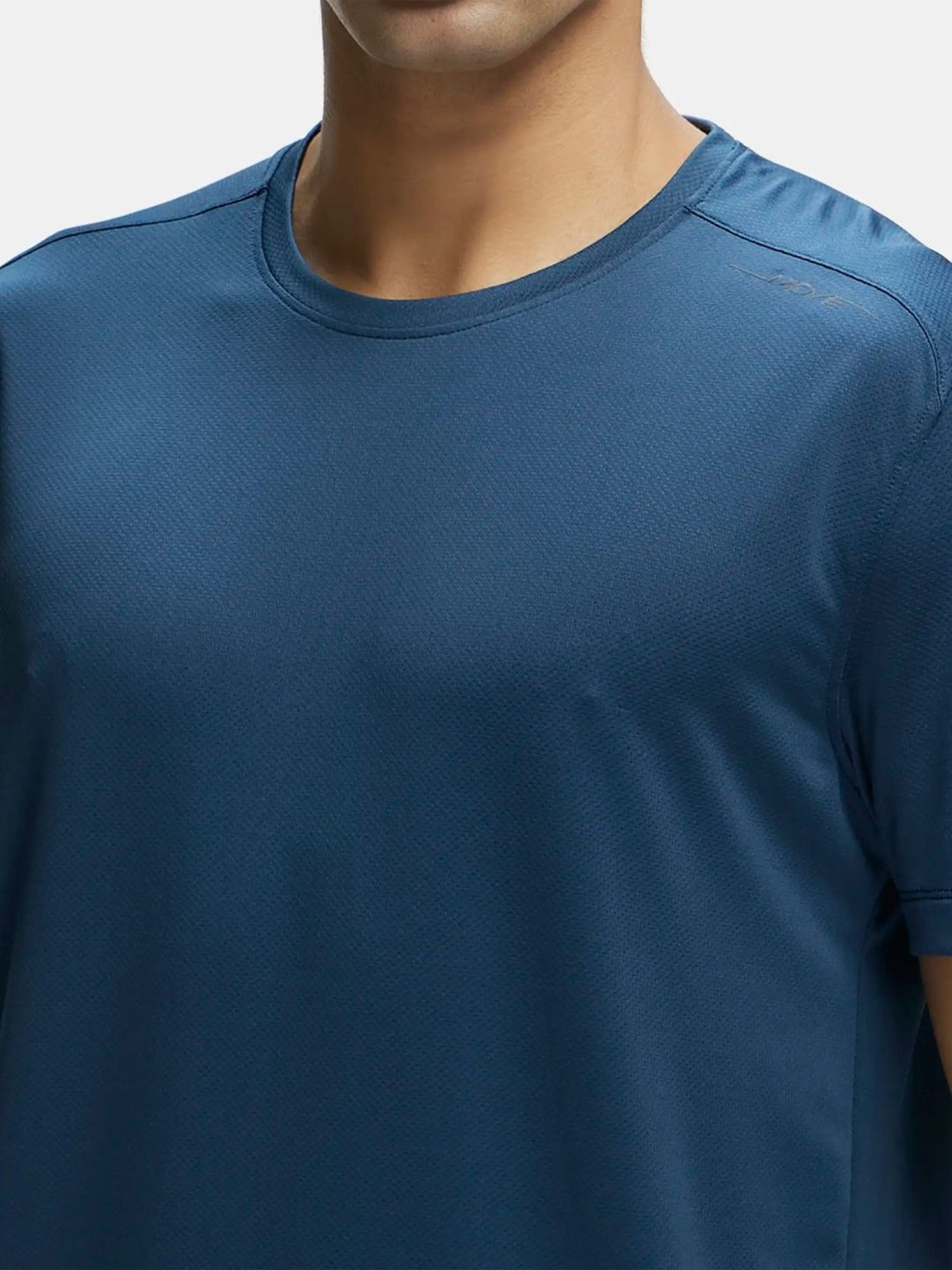 Jockey MV37 Men's Recycled Microfiber Elastane Stretch Round Neck T-Shirt with Stay FreshTreatment