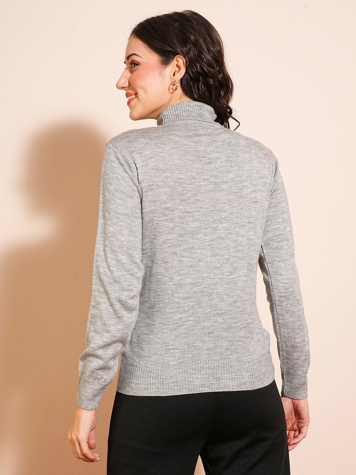 Globus Grey Regular Fit Sweater