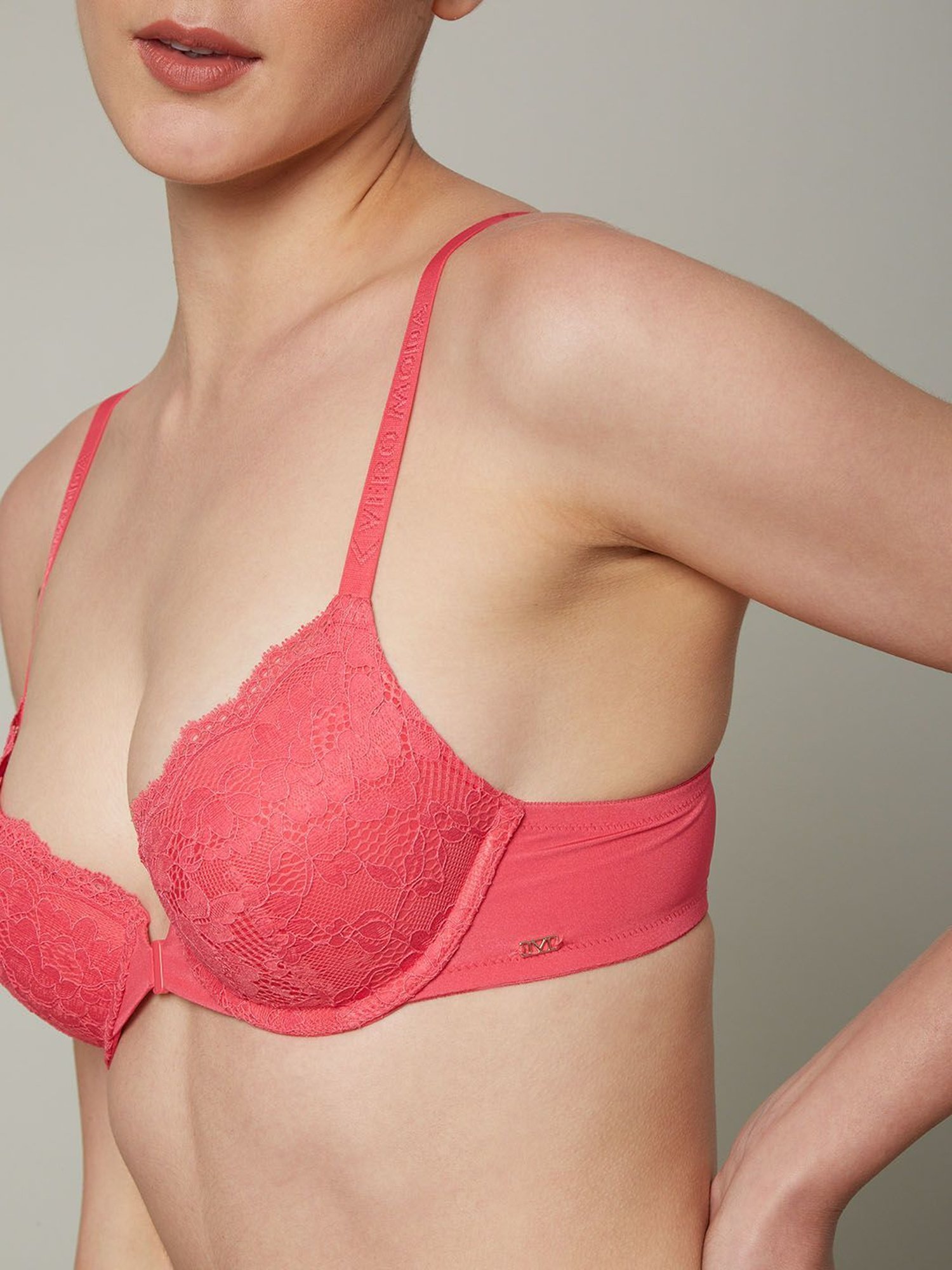 Vero Moda Intimates Pink Lace Medium Coverage Push-Up Bra