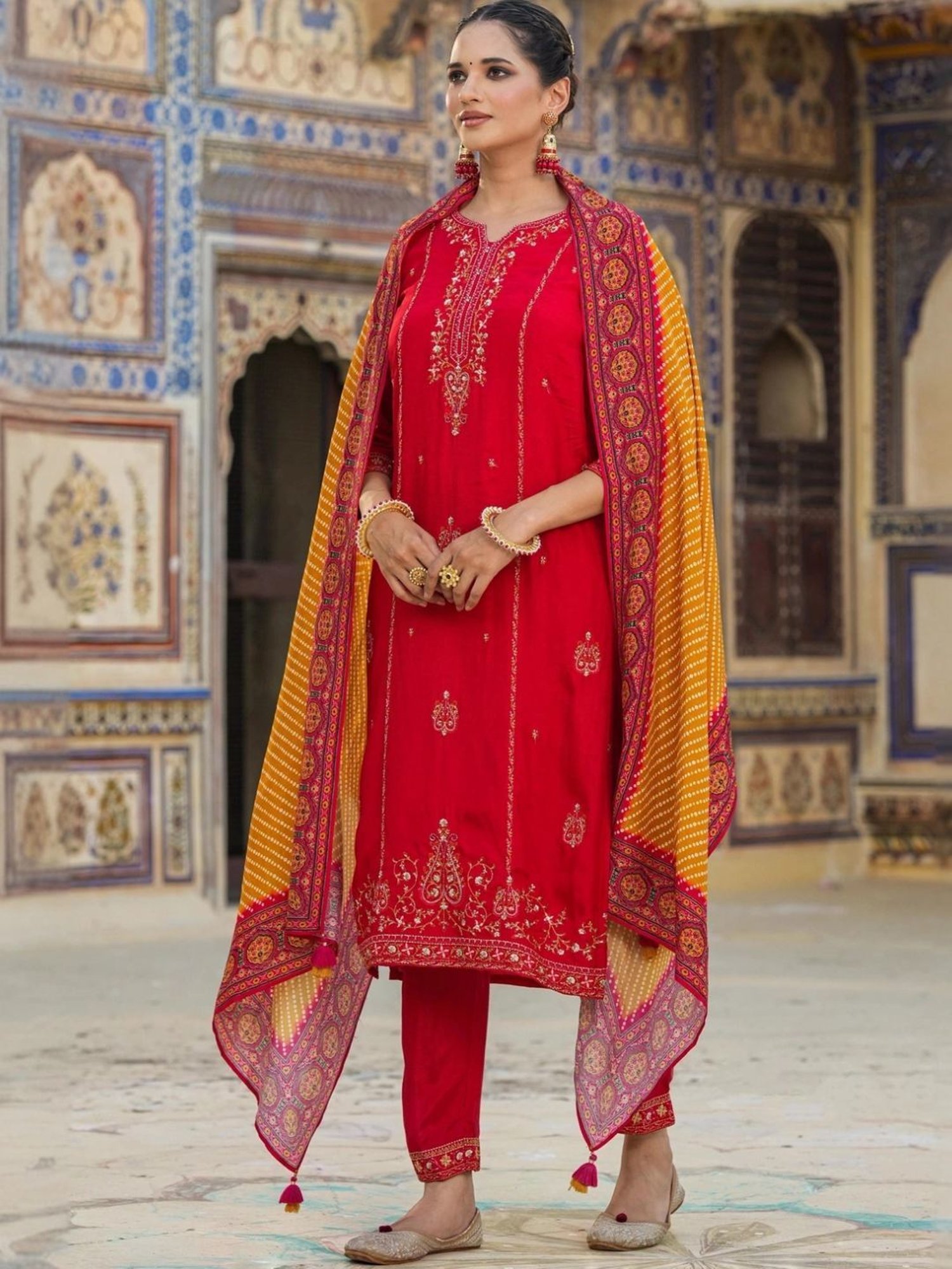 Scakhi Red Dola Silk Embroidered-Printed Suit Set Kurta With Pant And Dupatta