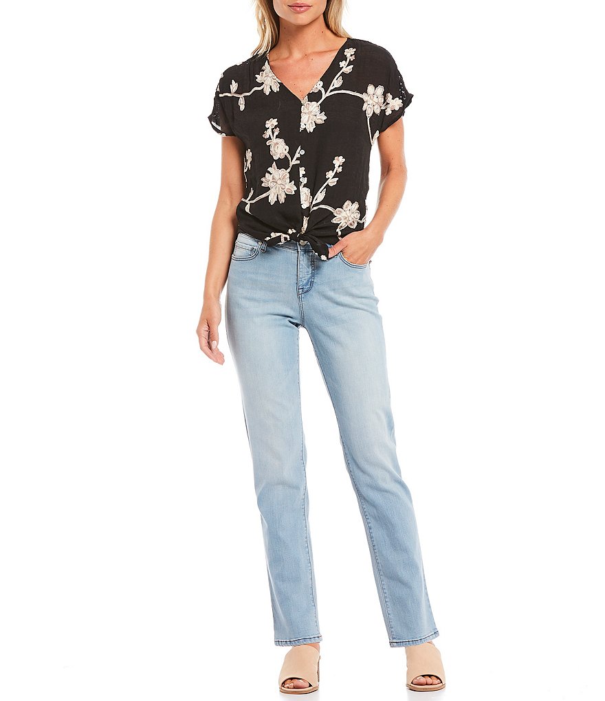 Code Bleu Petite Size Chelsea Straight Leg Jeans