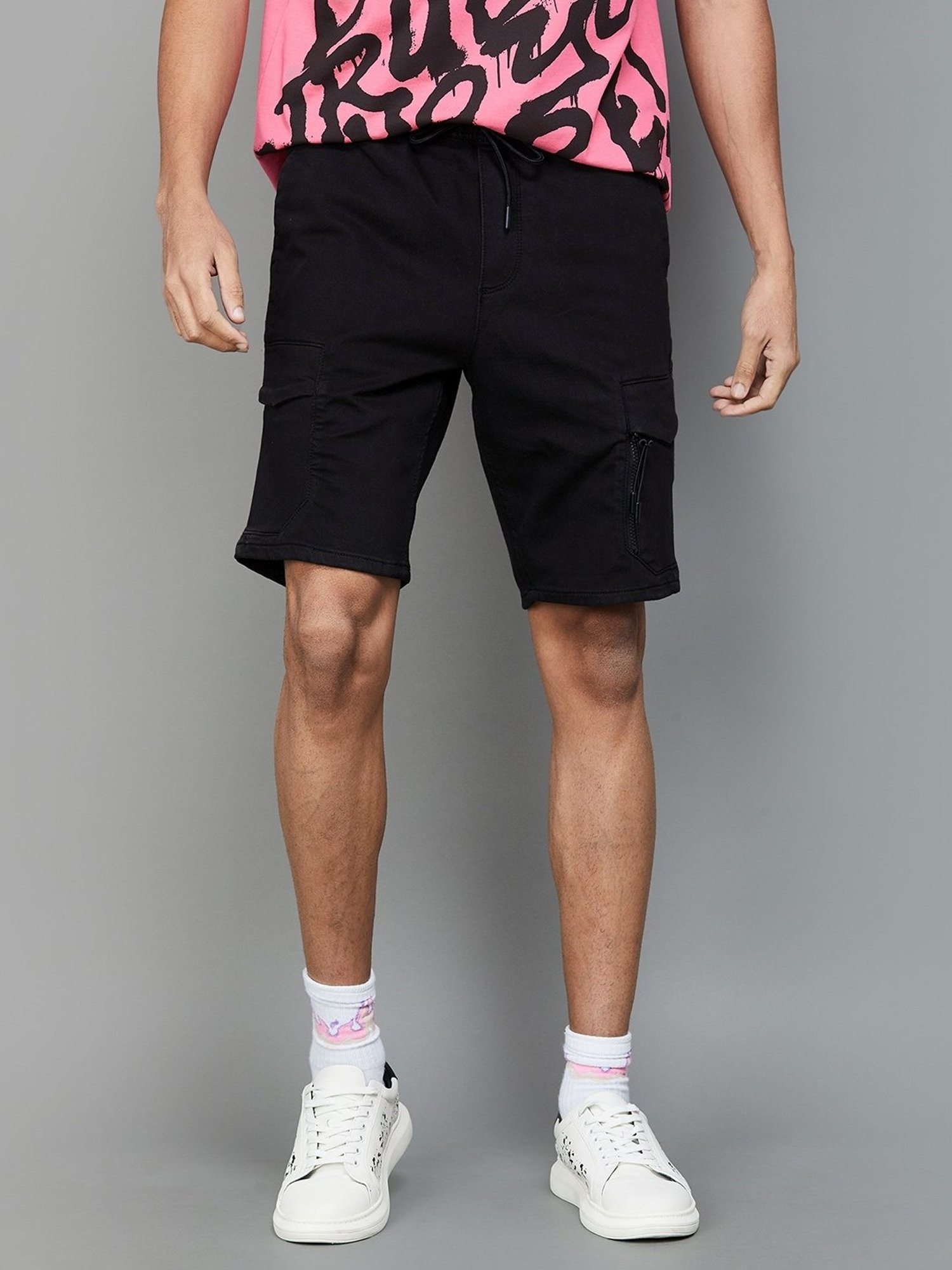 BOSSINI Black Regular Fit Cargo Shorts