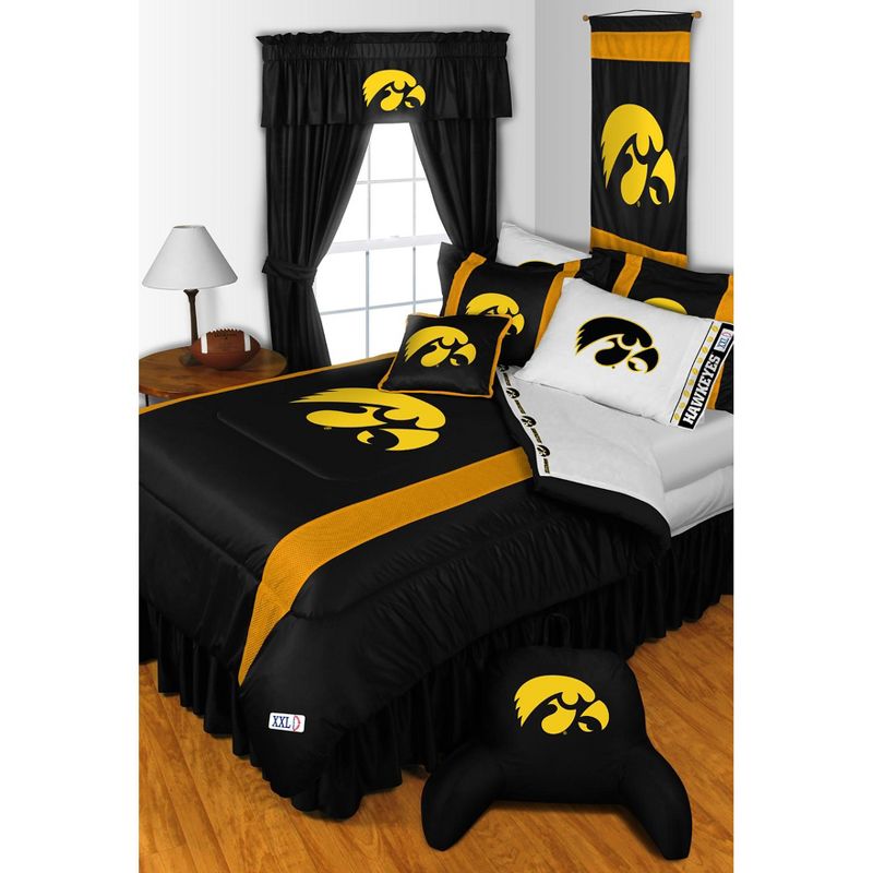 4pc NCAA King Bed Sheet Set College Team Logo Bedding Accessories - Iowa Hawkeyes..