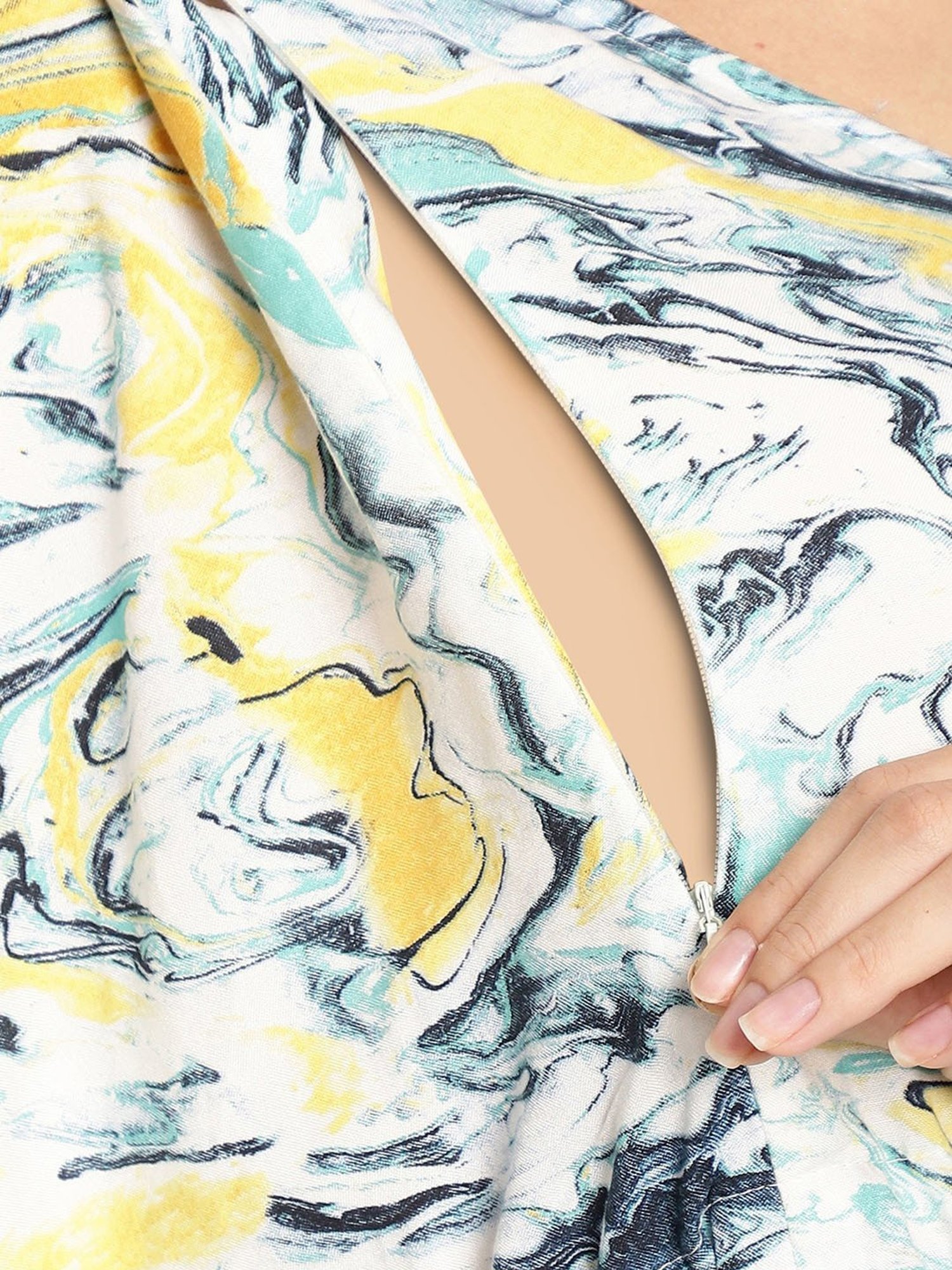 Secret Wish Off White Printed Maternity Kaftan Nighty