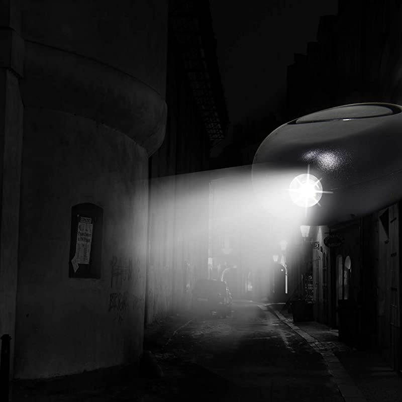 Personal Alarm Siren Song,  125dB Emergency Safesound Personal Alarm - Instant Thief & Attacker Deterrance with LED Light for Women Kids and Elders - Silver