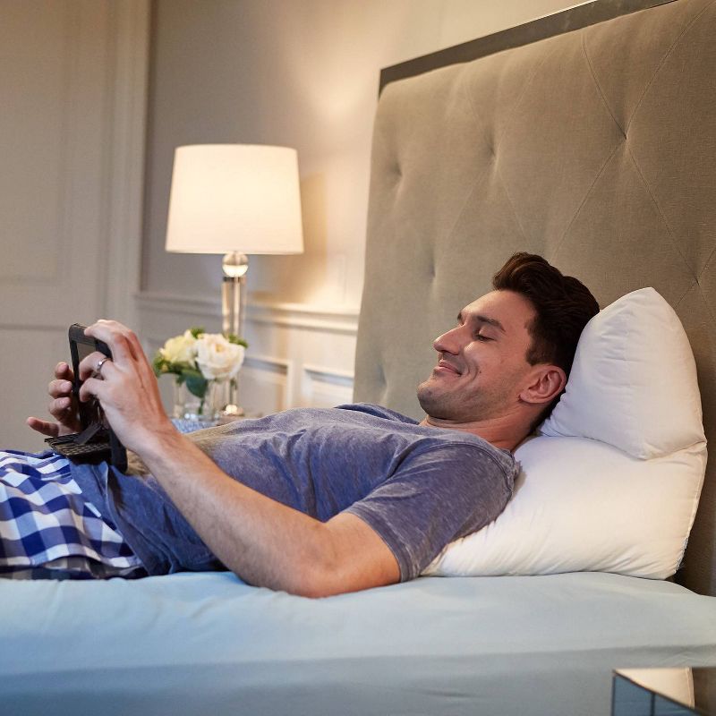 Contour 4 Flip Pillow