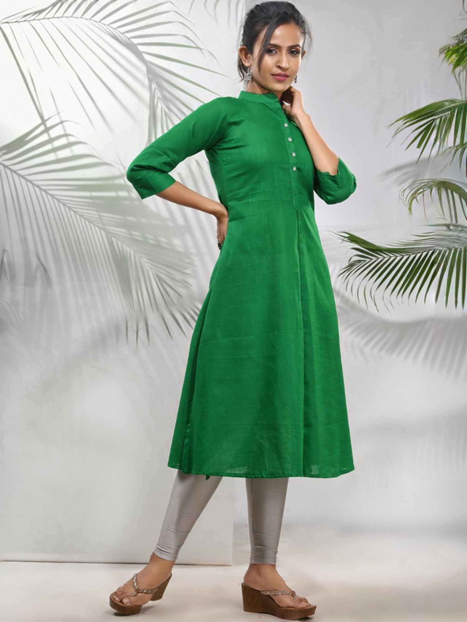 CHARUKRITI Green Cotton Woven Pattern A Line Kurta
