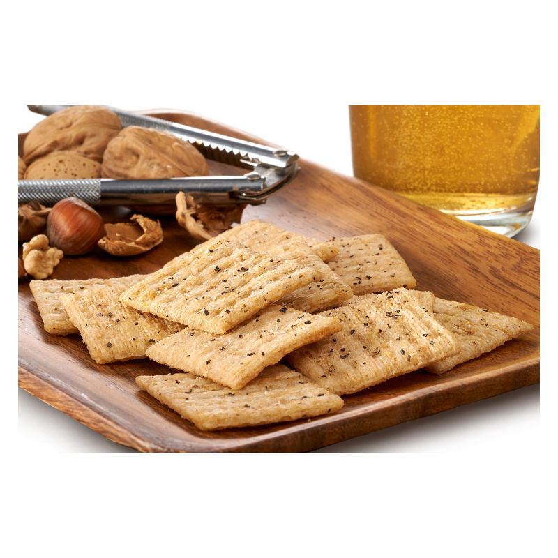 Triscuit Cracked Pepper & Olive Oil Crackers - 7oz