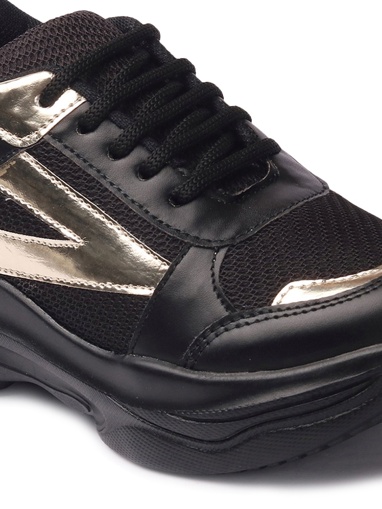 Iconics Women's Black Running Shoes