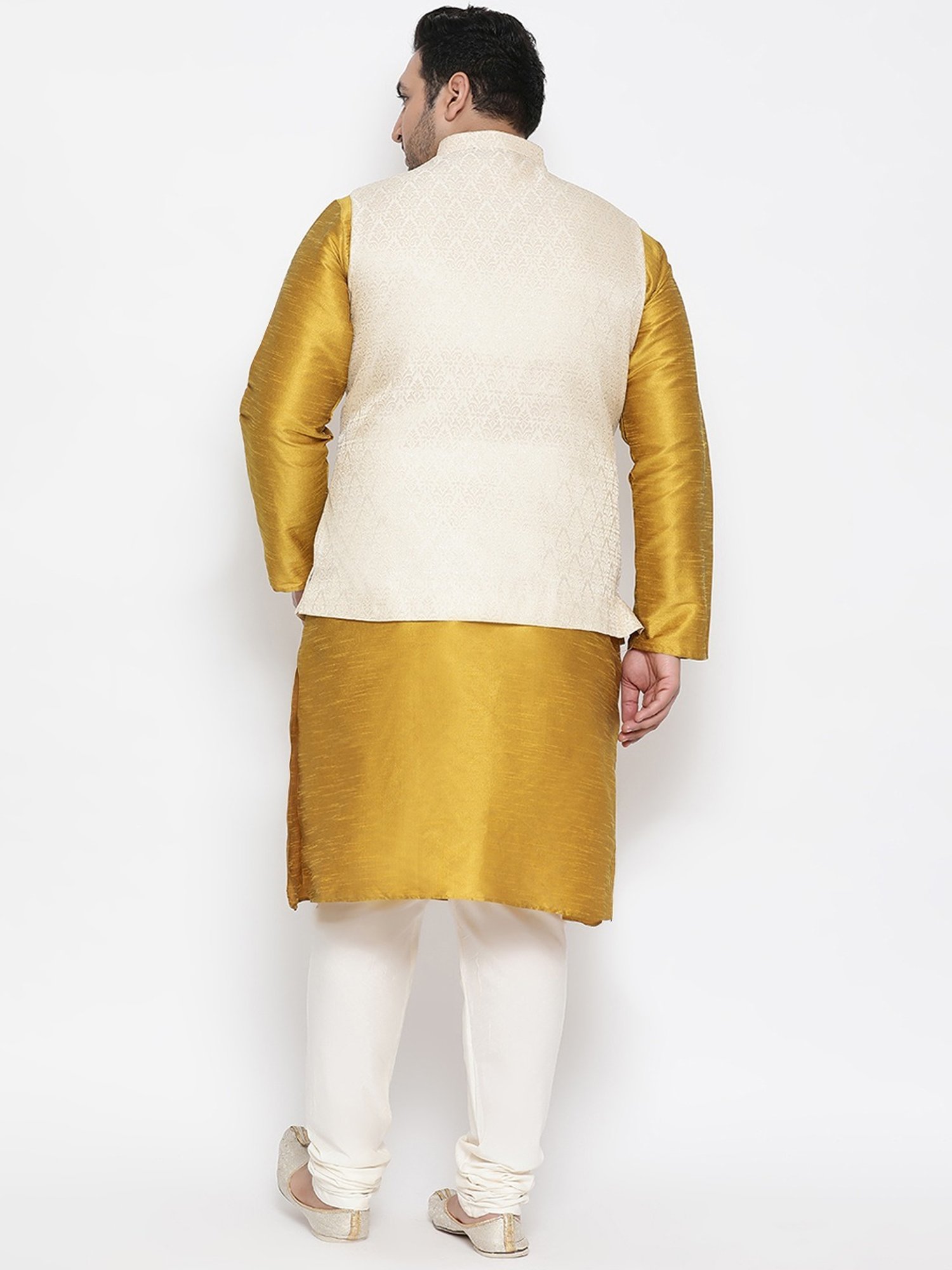 KISAH PLUS Beige Regular Fit Jacquard Kurta Set With Jacket