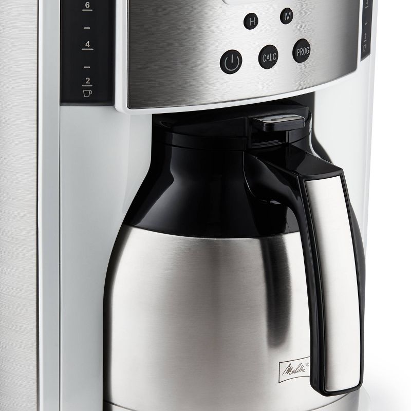 Nespresso Vertuo Plus  Coffee and Espresso Machine by De'Longhi with Aeroccino, Red