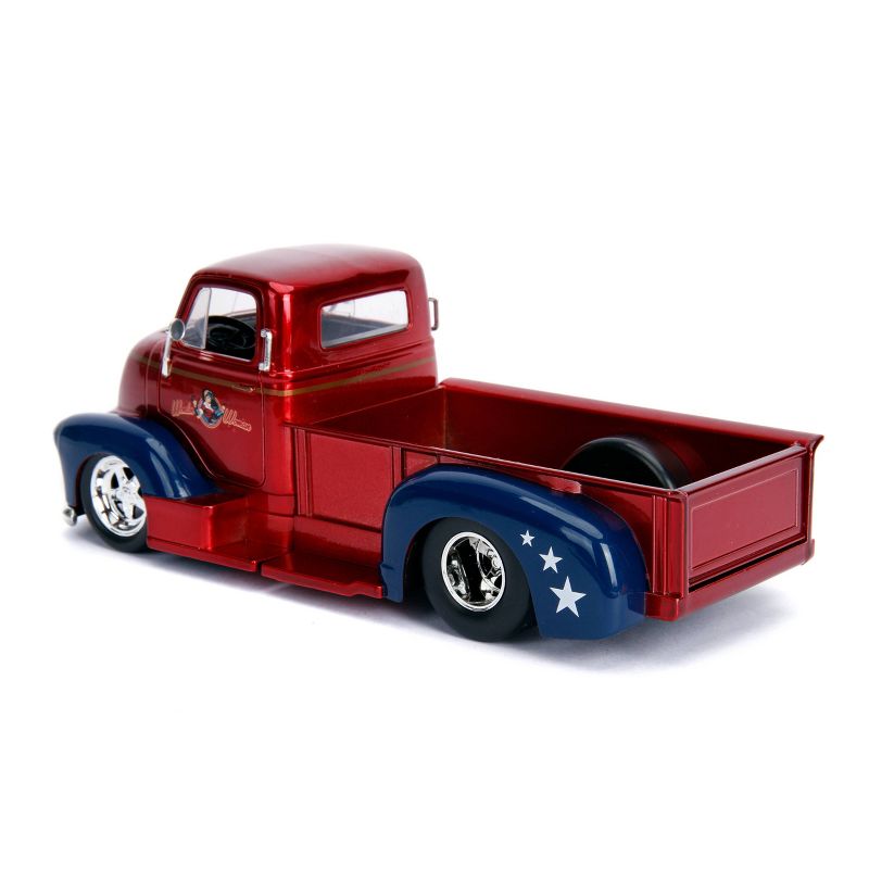 Jada Toys Hollywood Rides DC Bombshells 1952 Chevy COE Die-Cast Vehicle with Wonder Woman Die-Cast Figure 1:24 Scale Candy Red
