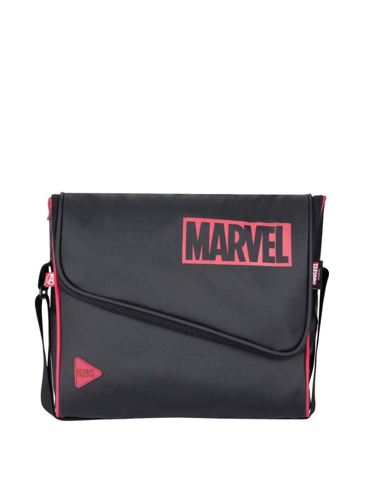 Wiki Hood Marve Black Solid Medium Messenger Bag