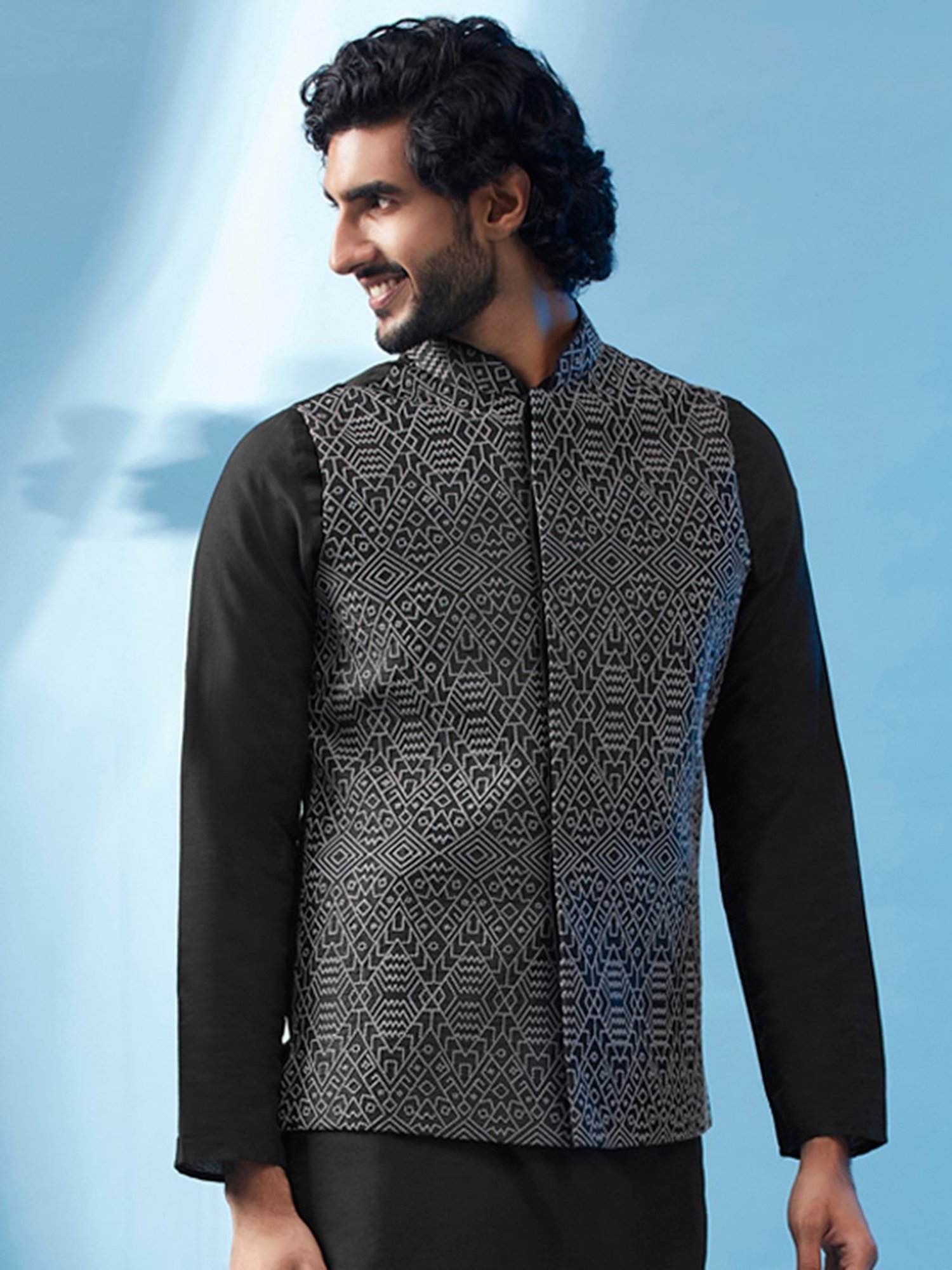 KISAH Black Regular Fit Embroidered Nehru Jacket