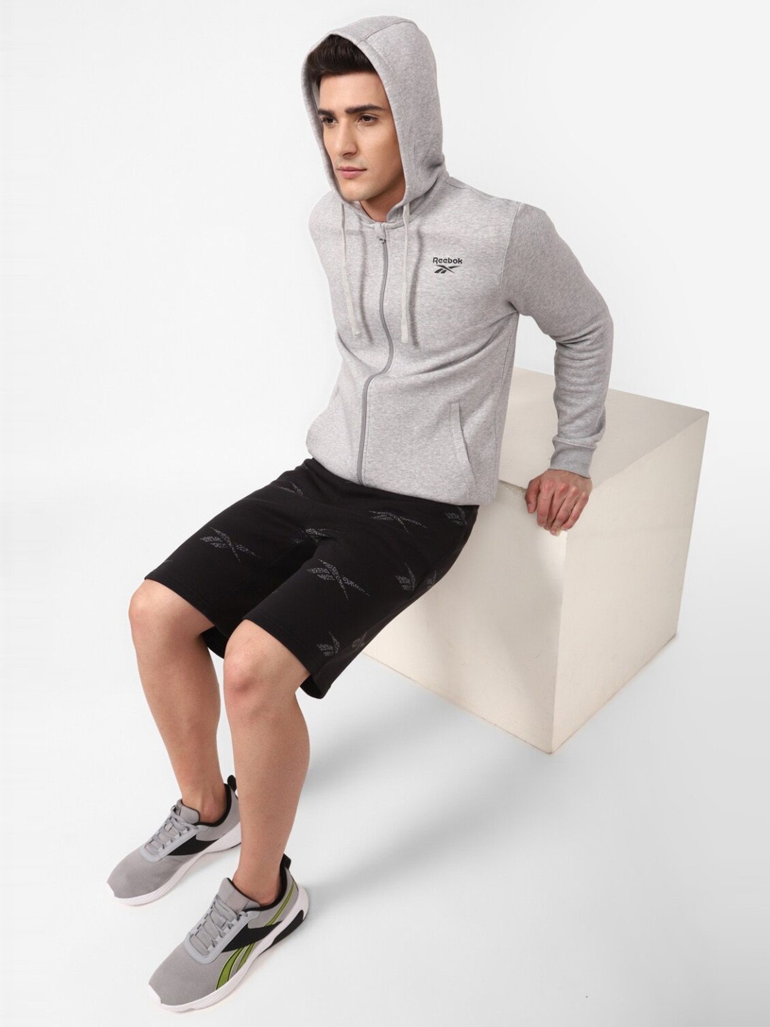 Reebok Black Regular Fit Printed Sports Shorts