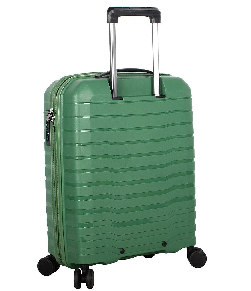 Pathfinder Resort Collection 20#double; Carry-On Hardside Spinner