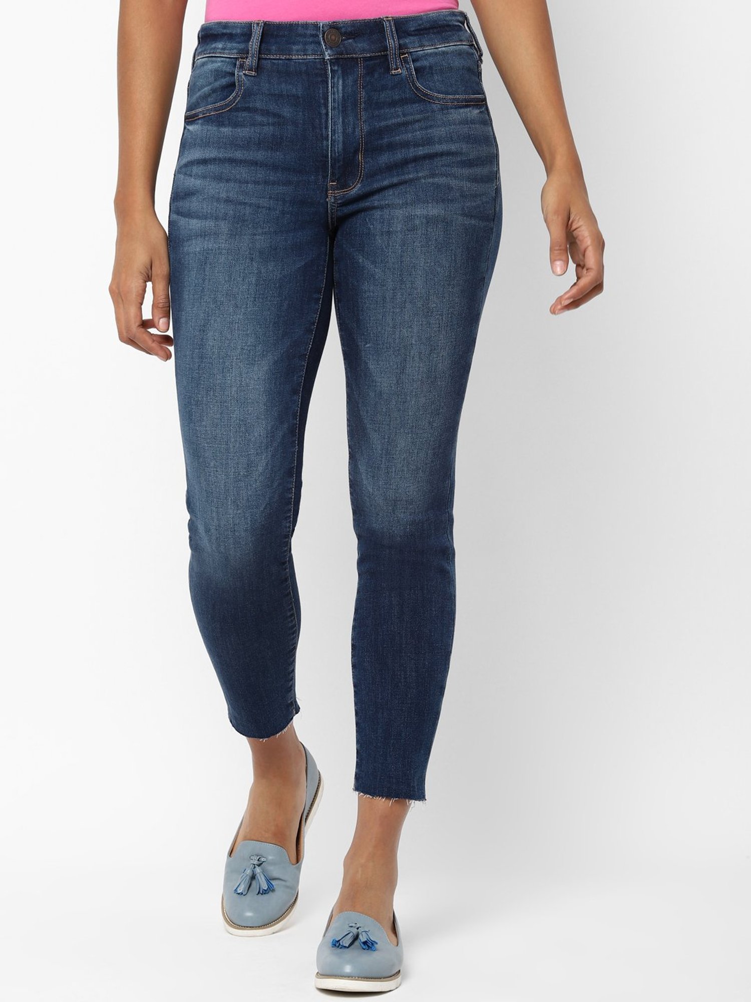 American Eagle Outfitters real good Blue Lightly Washed Jeans