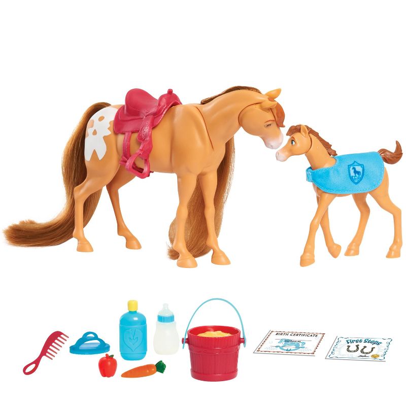Spirit Riding Free Feed & Nuzzle Figure Set