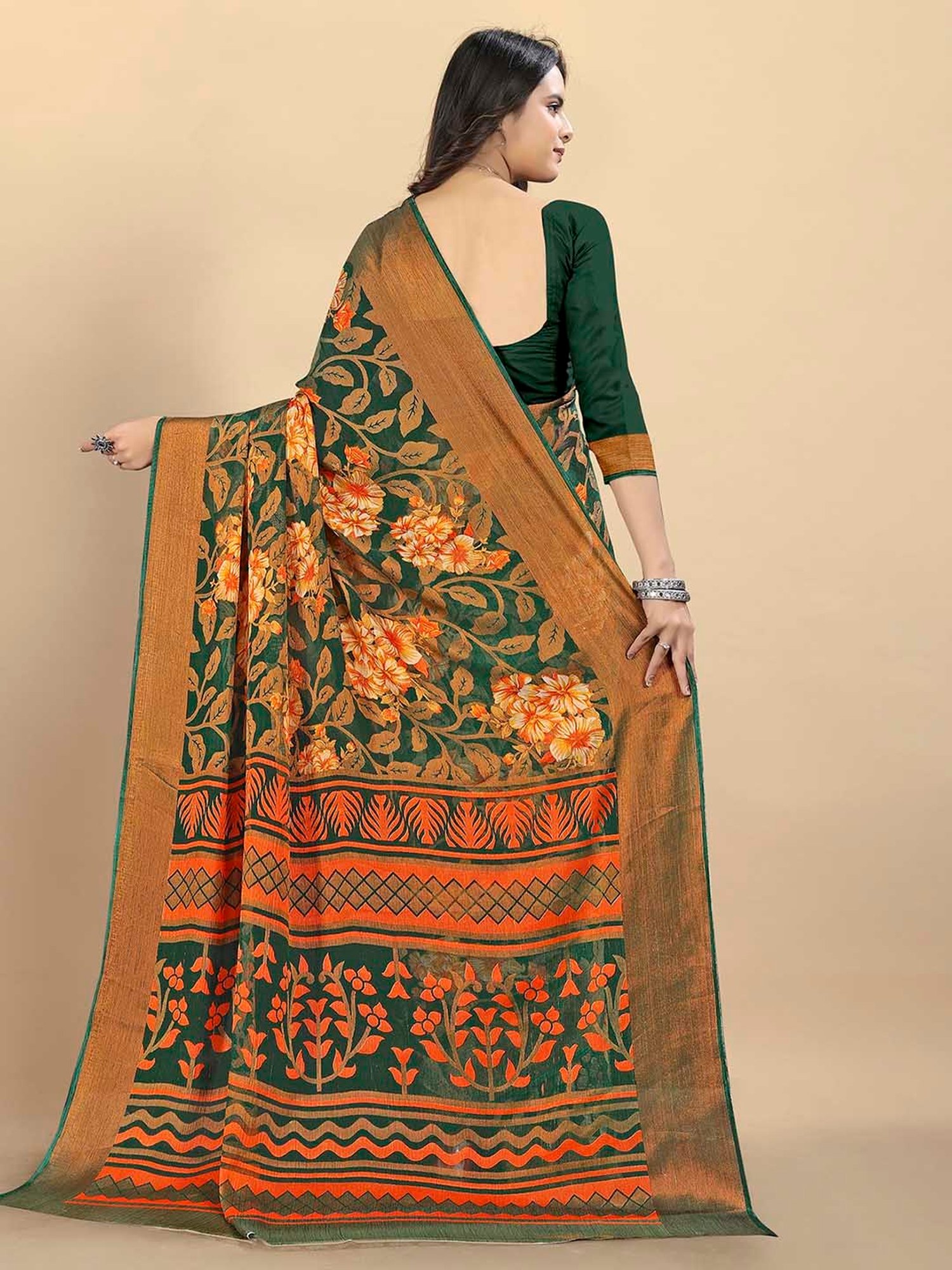 Rangita Green Printed Saree With Blouse
