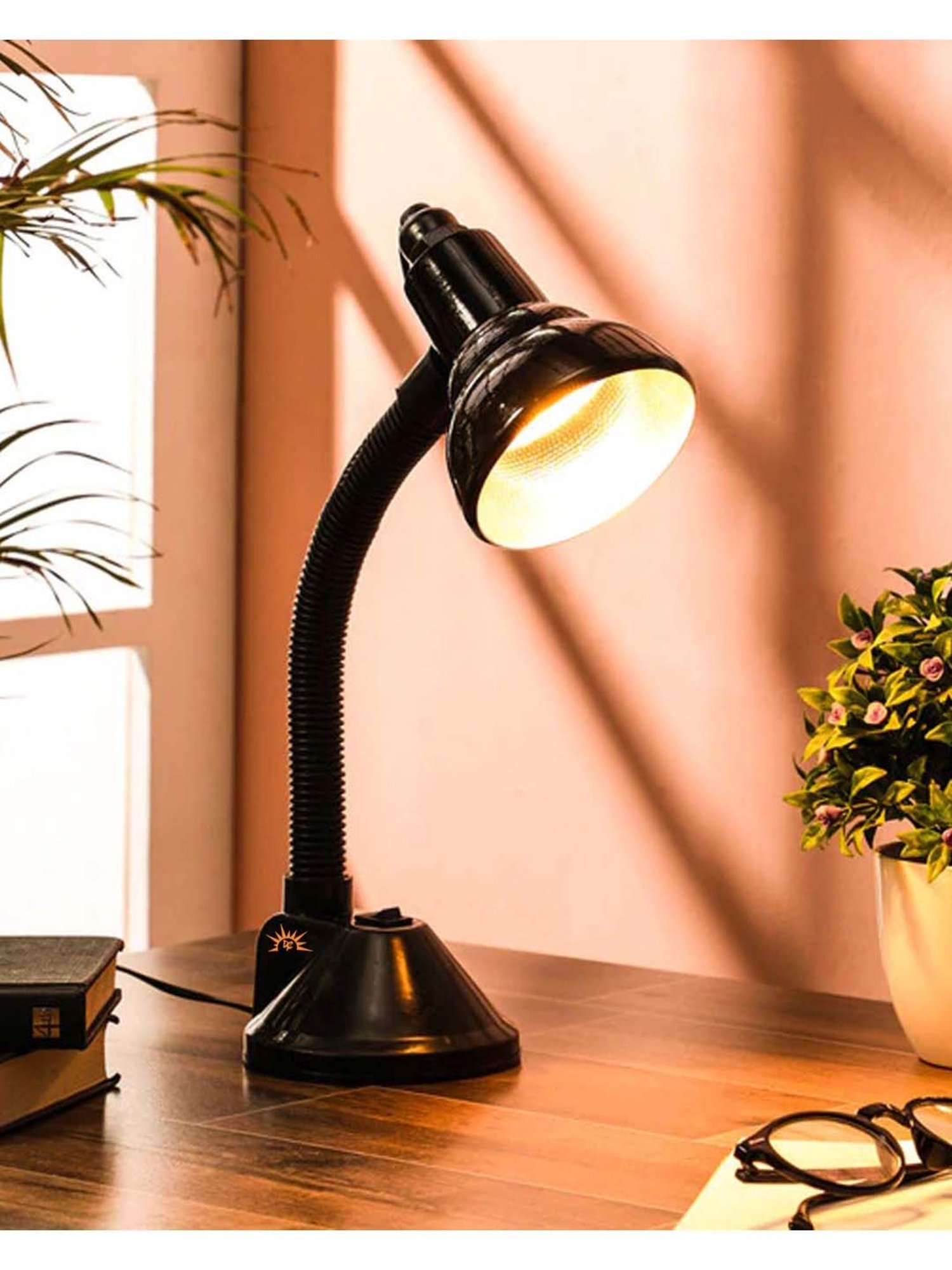 DecorativeRay Black PVC Study Table Lamp - Set of 1
