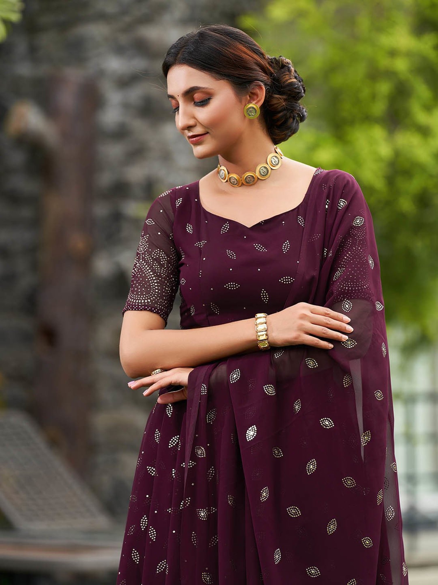 Warthy Ent Purple Embroidered Lehenga Choli Set With Dupatta