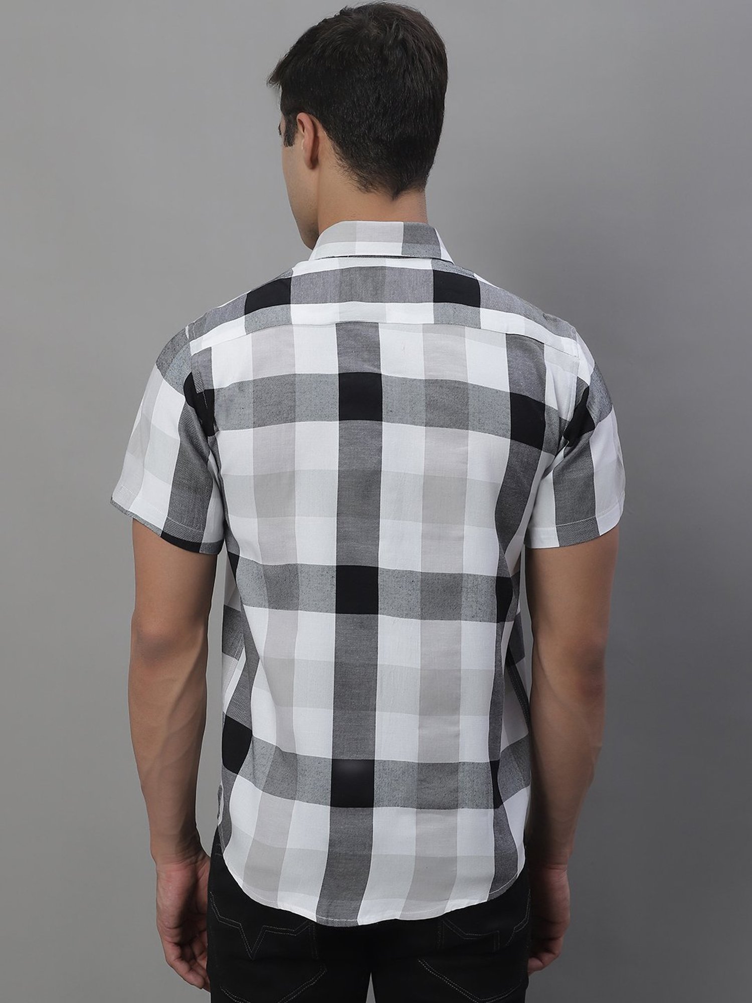 Jainish Black Regular Fit Check Cotton Shirt