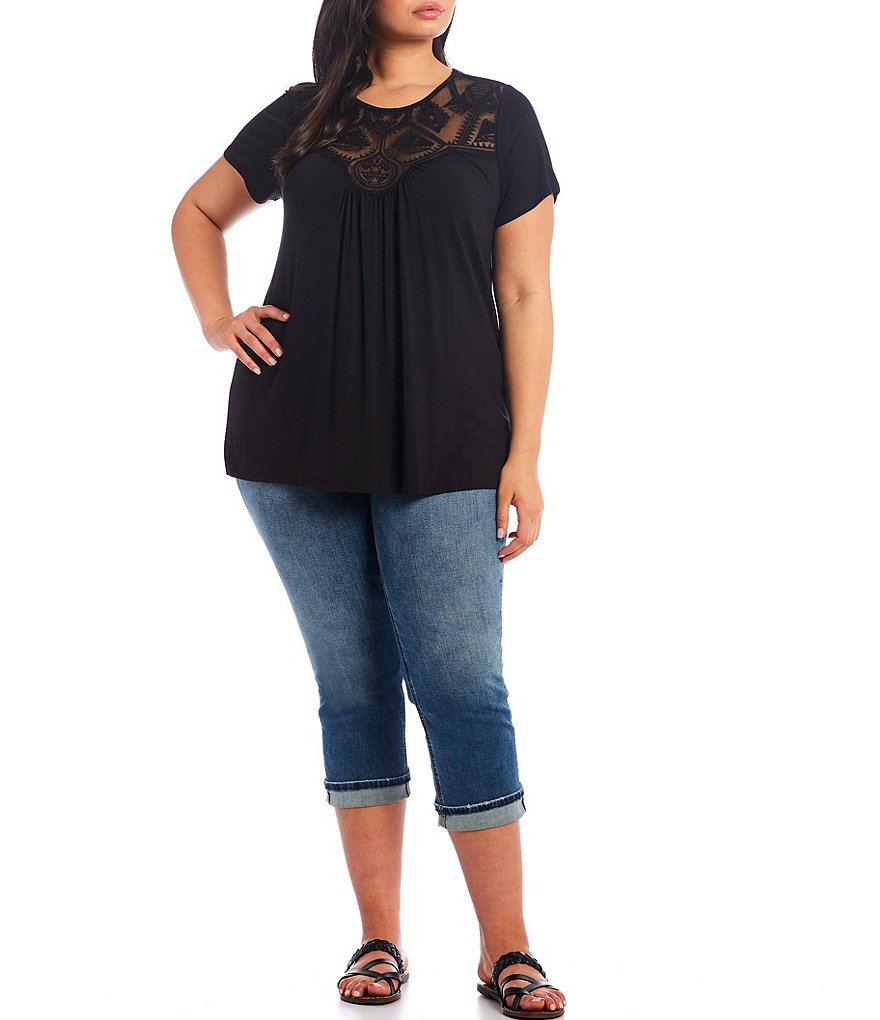 Silver Jeans Co. Plus Size Mid Rise Straight Leg Elyse Cuffed Capri Jeans