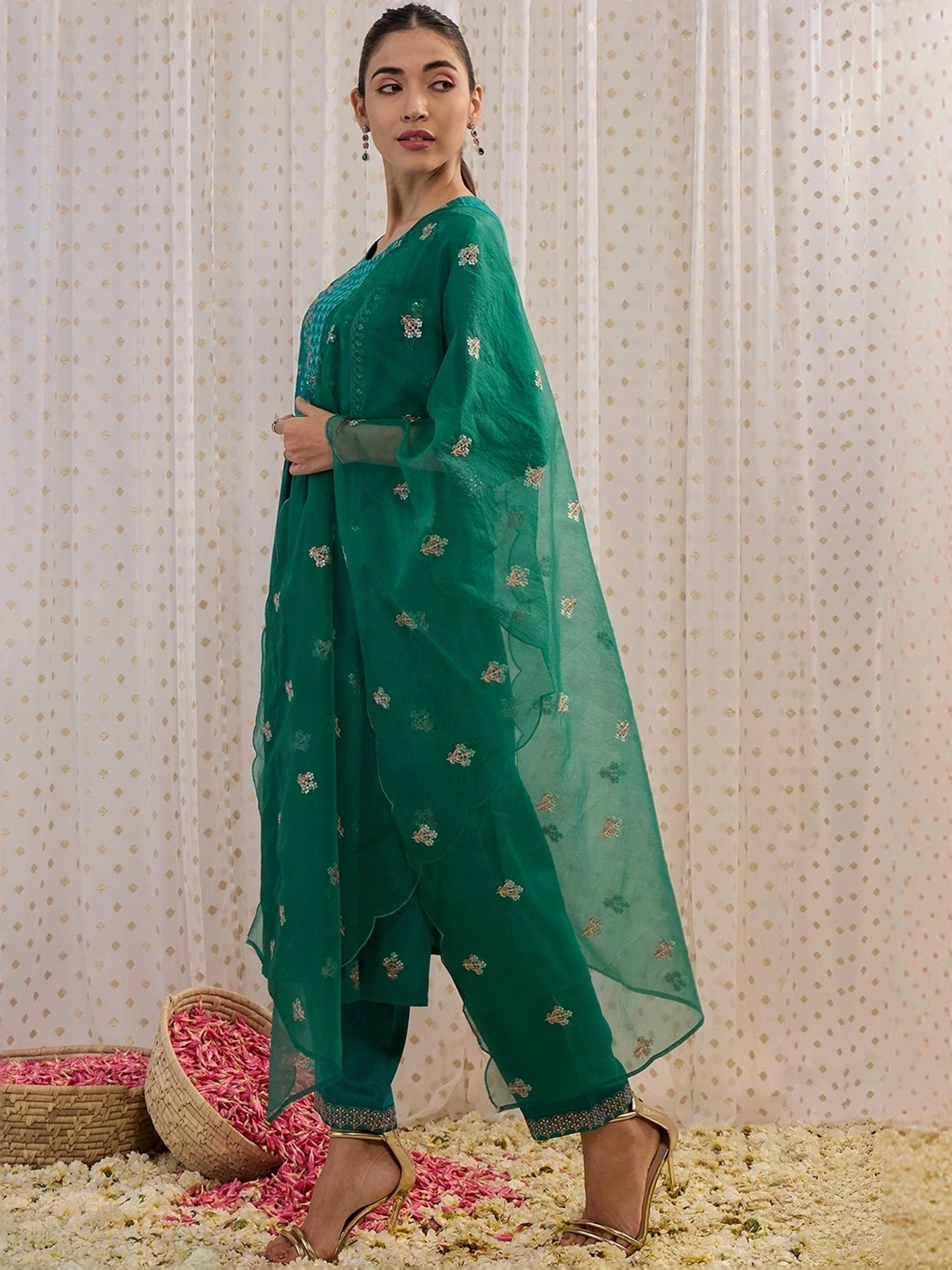 Indo Era Green Embroidered Kurta Pant Set With Dupatta