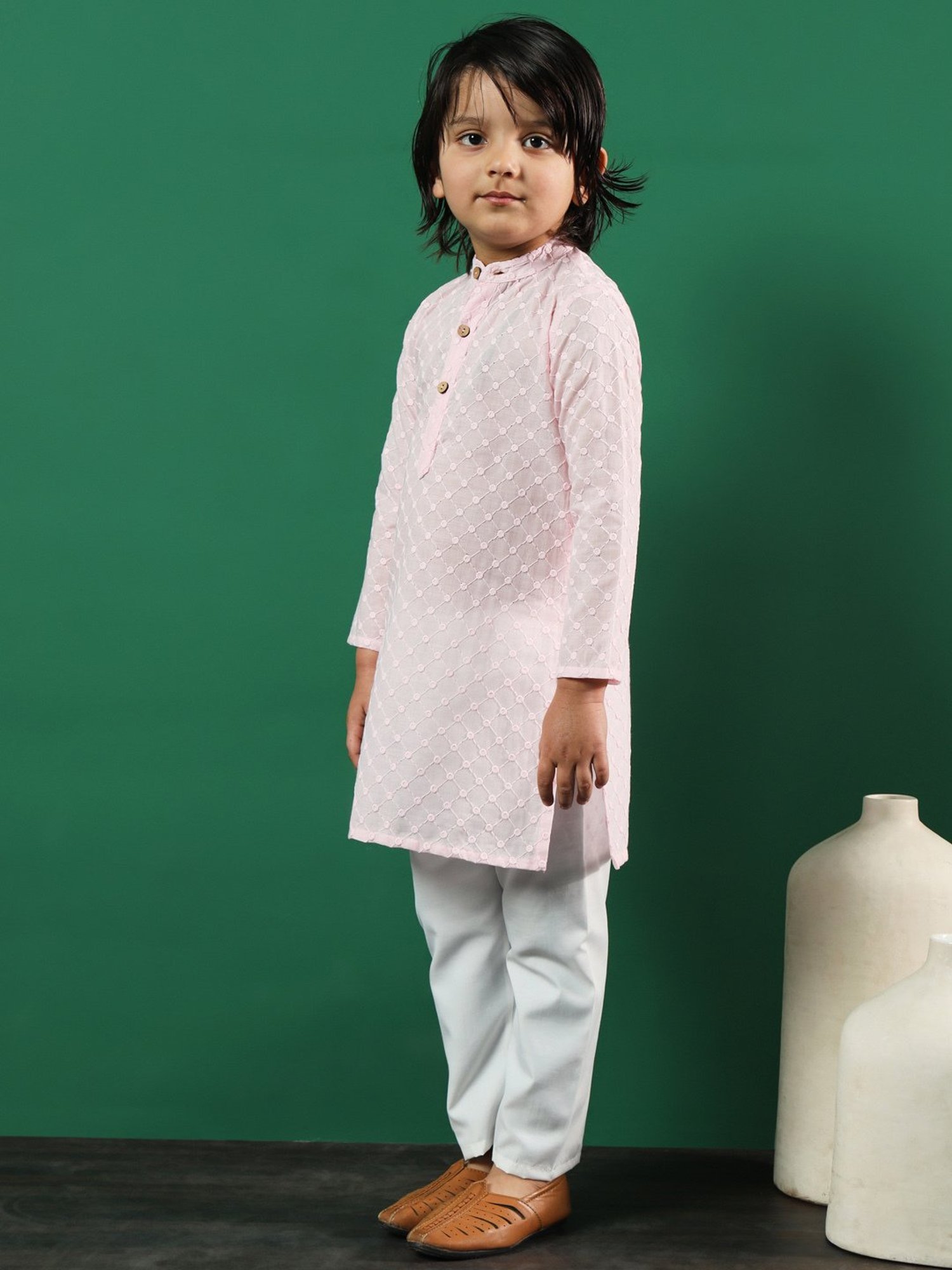 READIPRINT FASHIONS Kids Pink & White Embroidered Full Sleeves Kurta with Pyjamas
