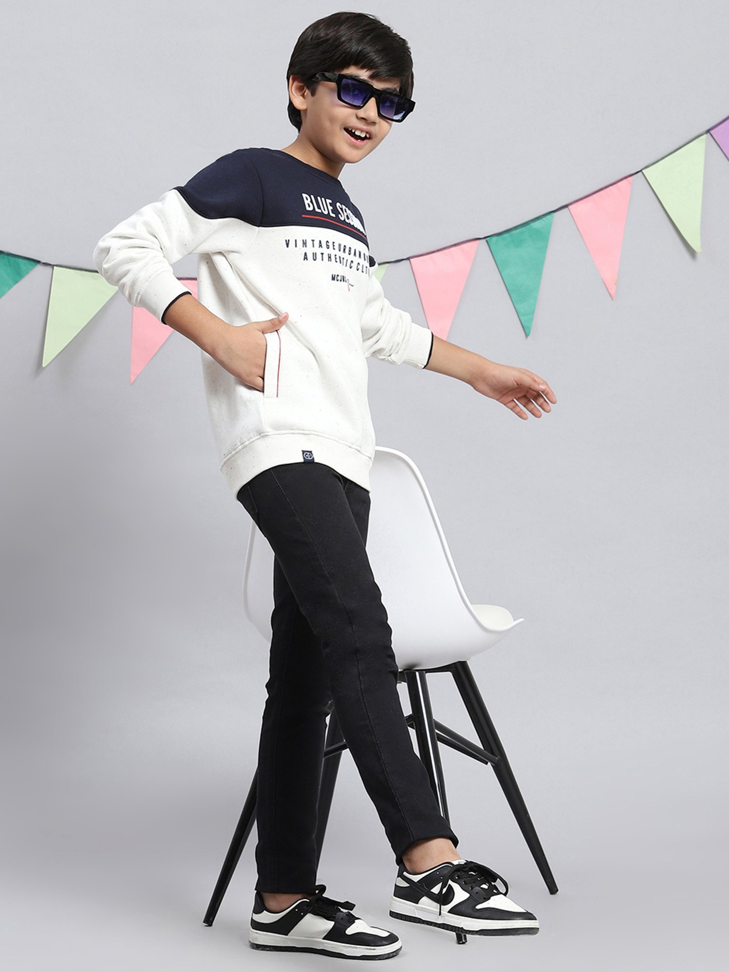 Monte Carlo Kids Off White & Navy Printed Full Sleeves Sweatshirt