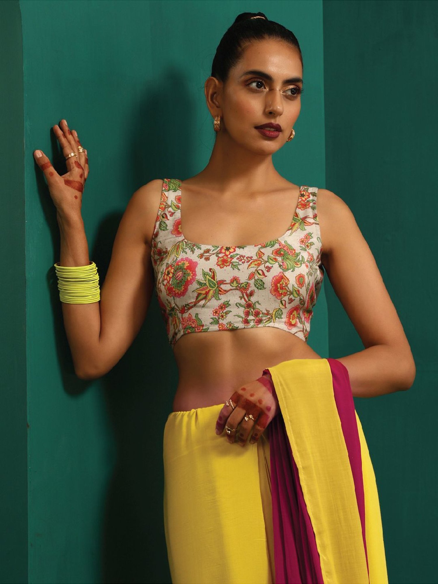 true Browns White Floral Print Blouse