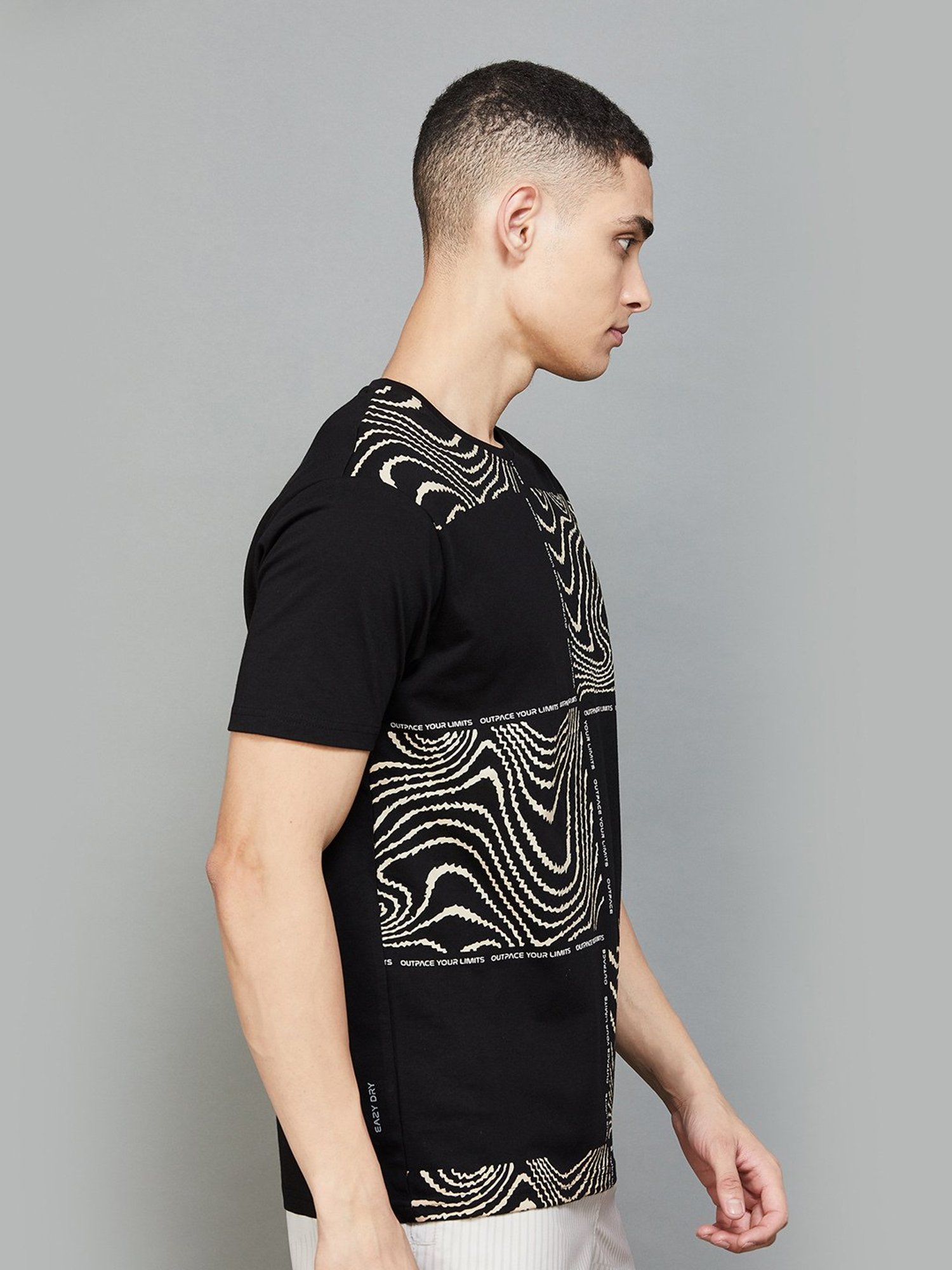 Fame Forever by Lifestyle Black Regular Fit Printed Sports T-Shirt