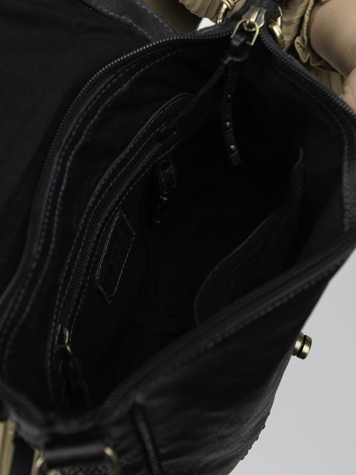 Art N Vintage Carob Black Leather Textured Small Sling Handbag