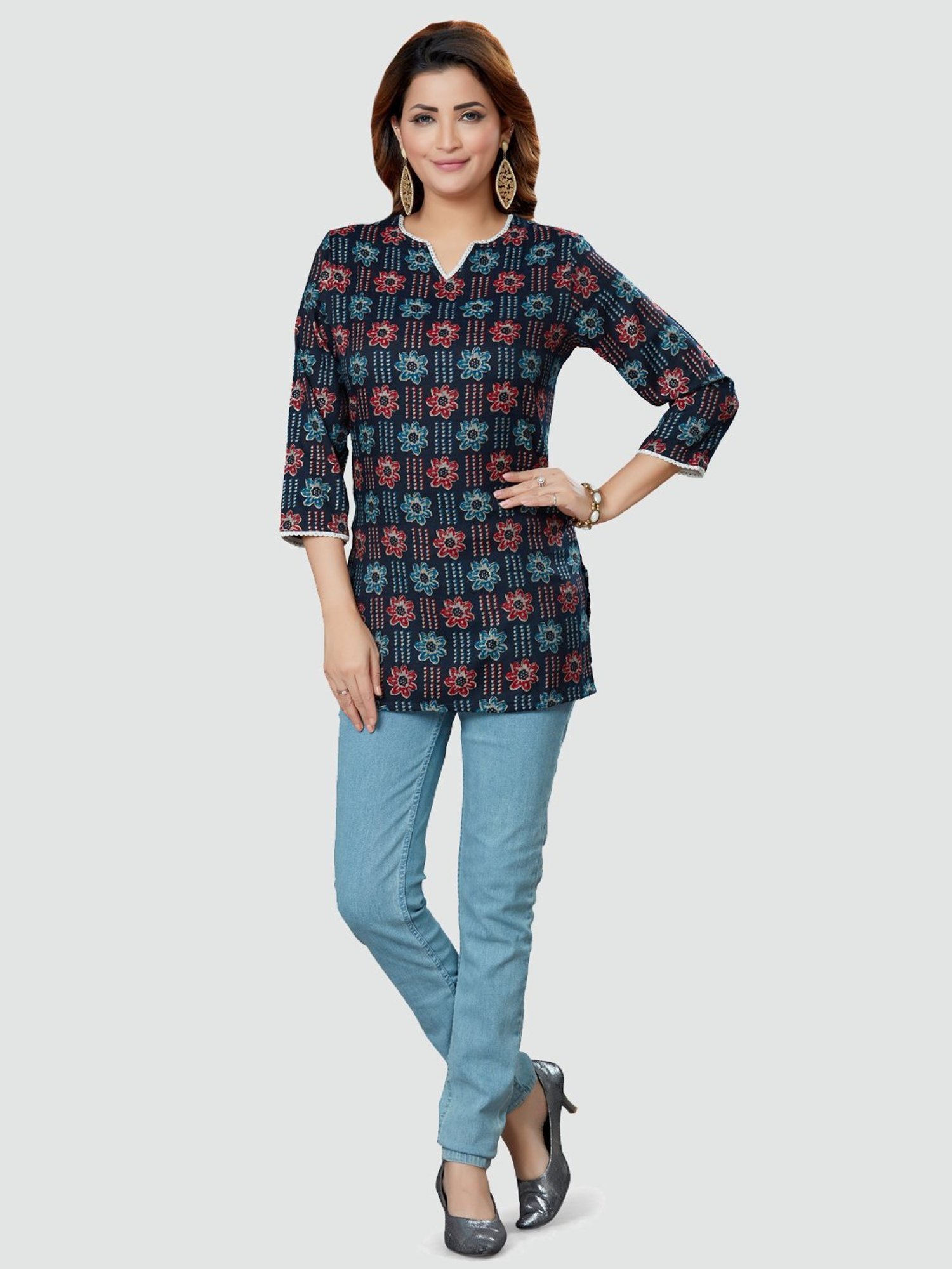 Saree Swarg Navy Printed Tunic