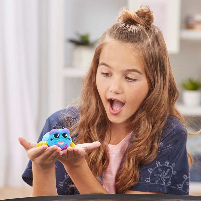 Yellies! Webington Voice-Activated Spider Pet