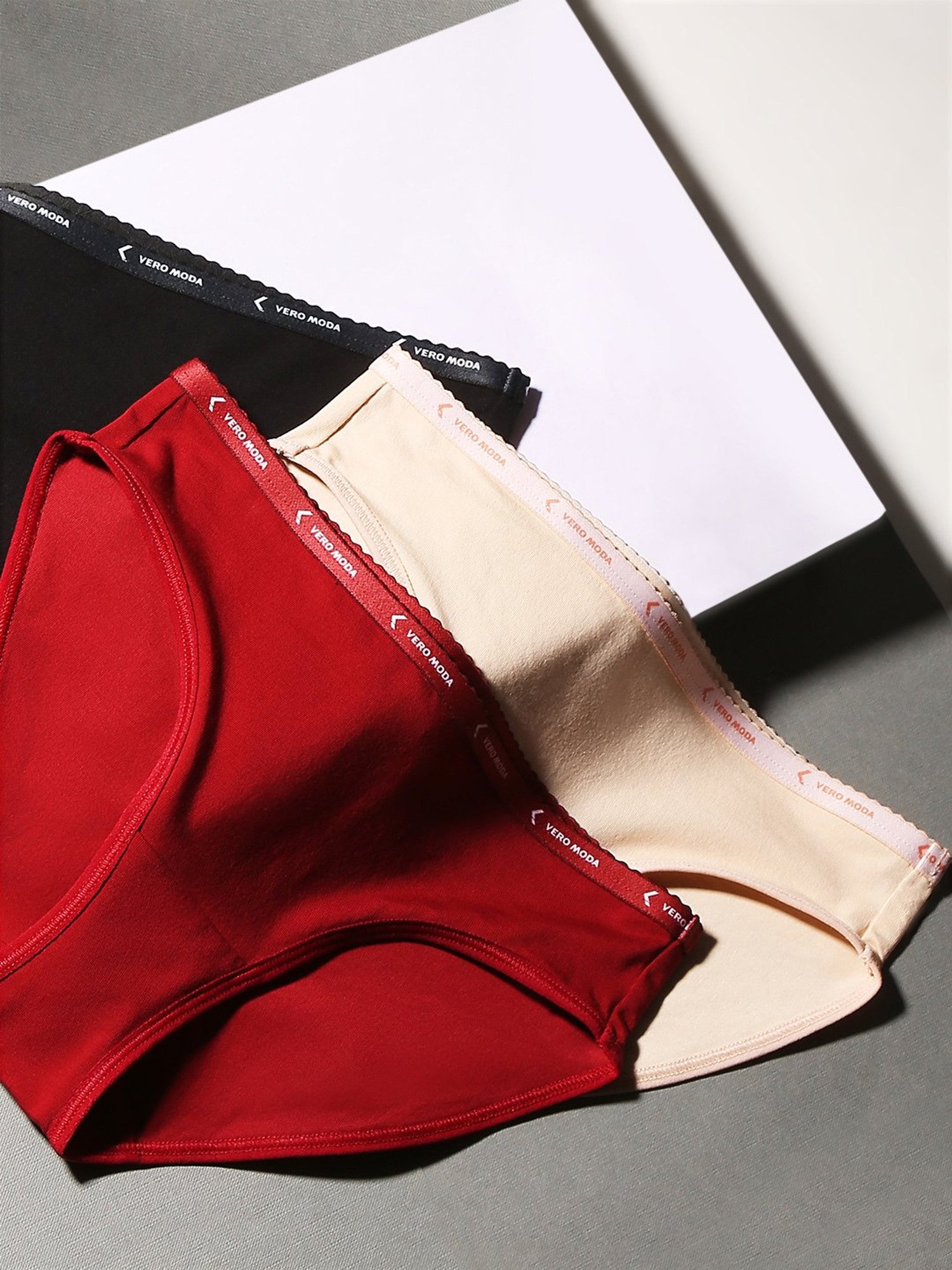 Vero Moda Intimates Multicolor Cotton Hipster (Pack Of 3)