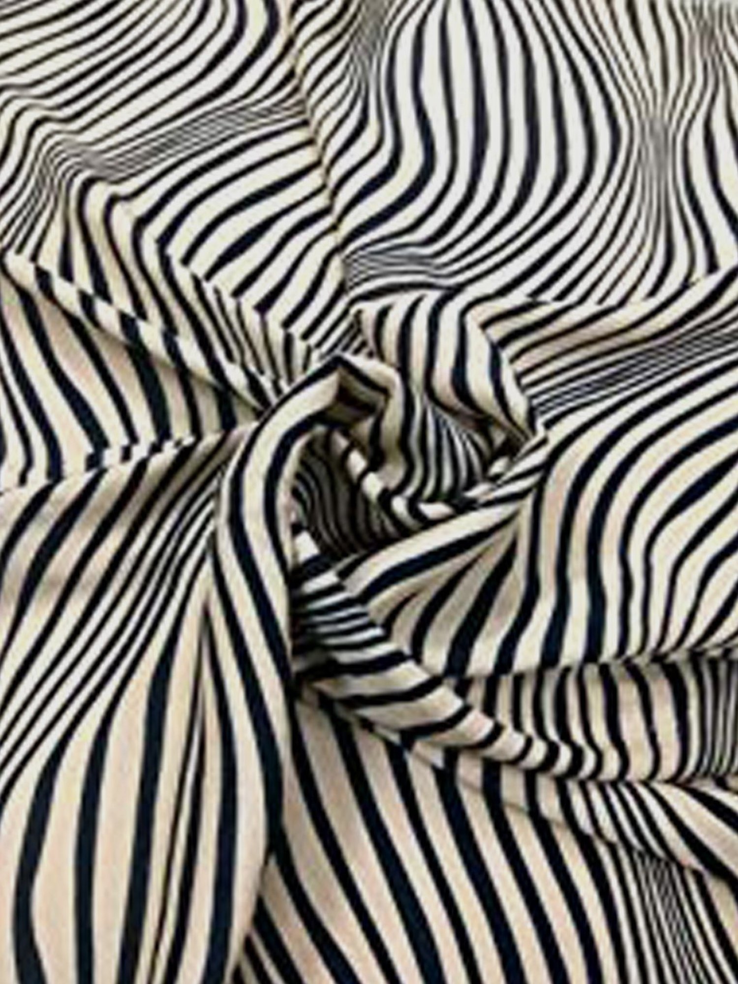 Unnati Silks Red Silk Printed Saree With Unstitched Blouse