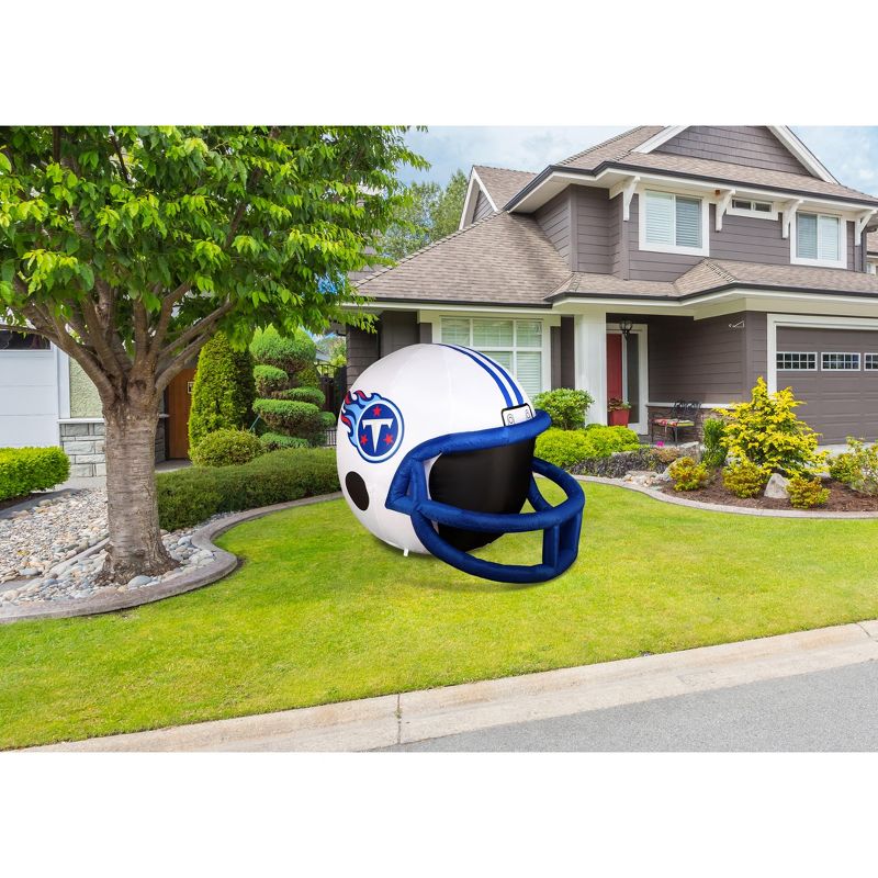Fabrique NFL TENNESSEE TITANS Team Inflatable Helmet   4 ft., 4 ft Tall, White