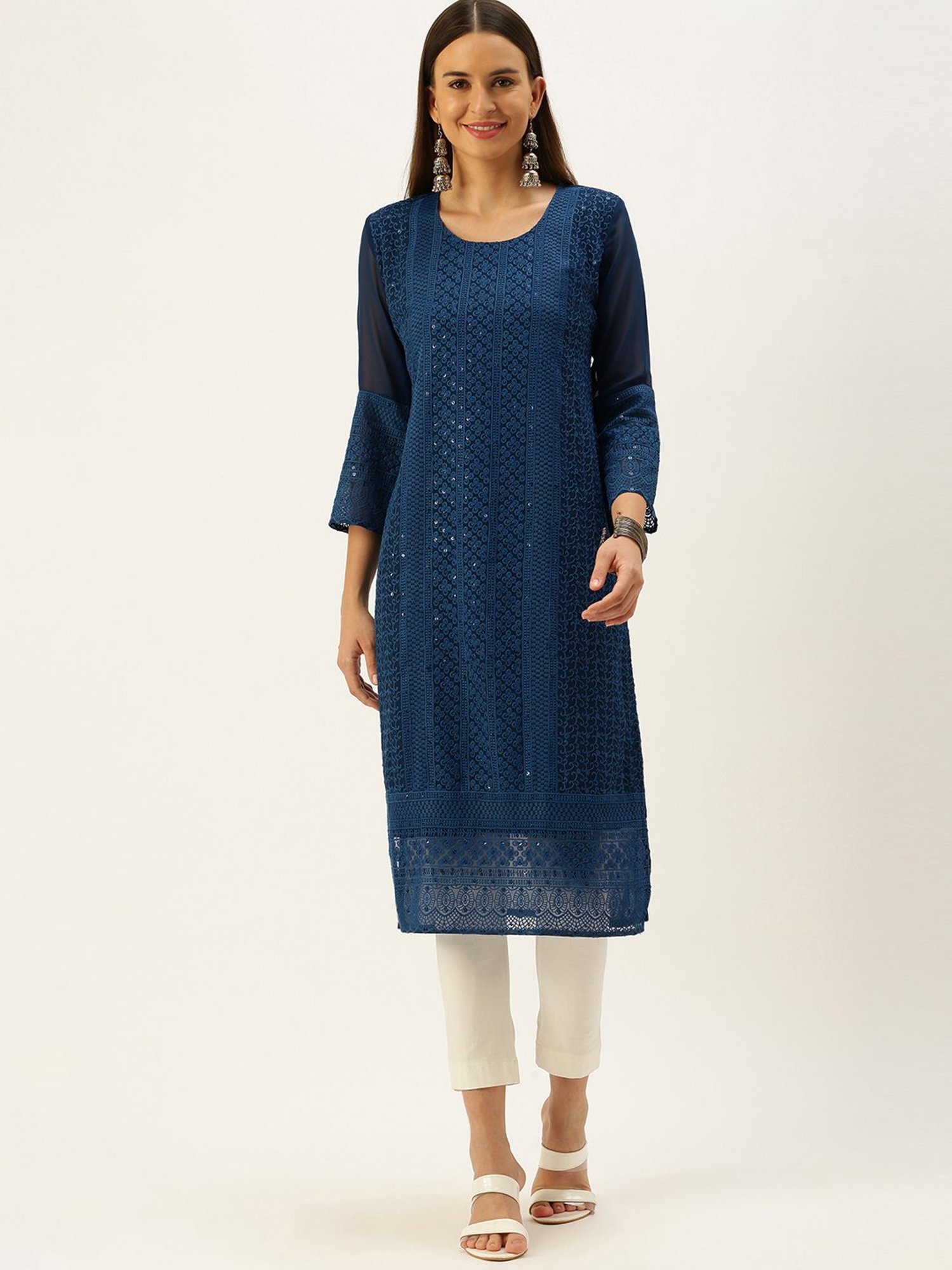 SWAGG INDIA Blue Embroidered Straight Kurta