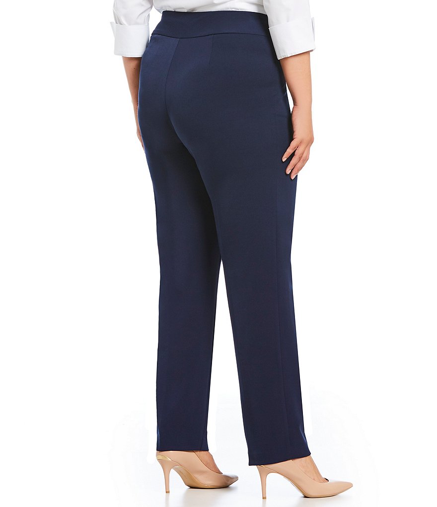 Investments Plus Size the PARK AVE fit Pull-On Straight Leg Pant with Pockets