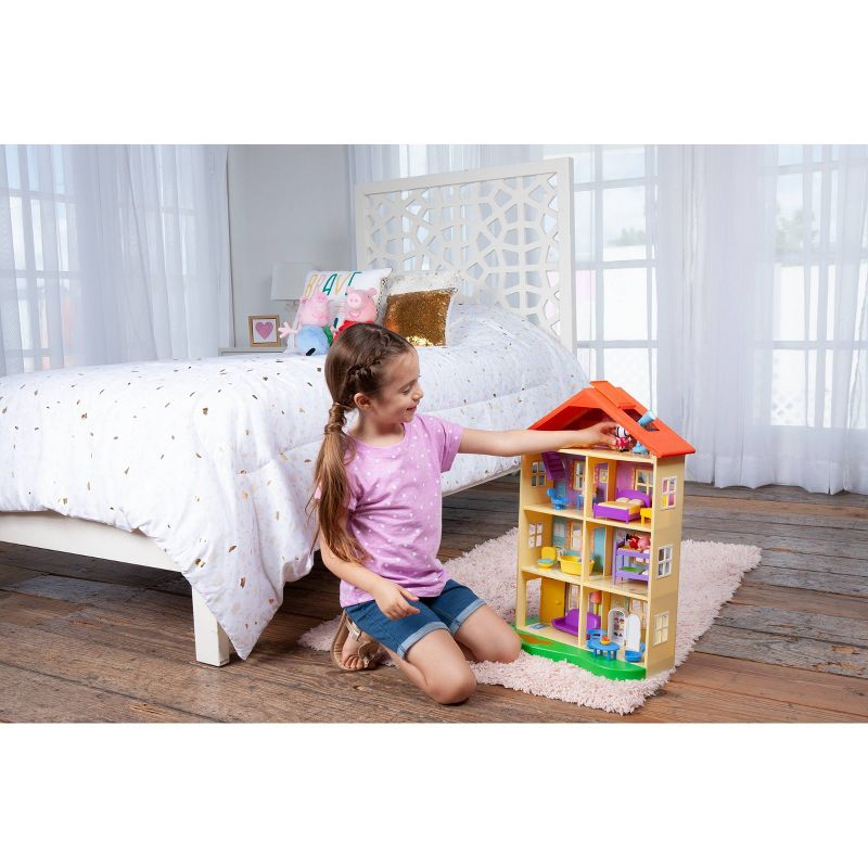 Peppa Pig Family Home Playset with Lights and Sounds