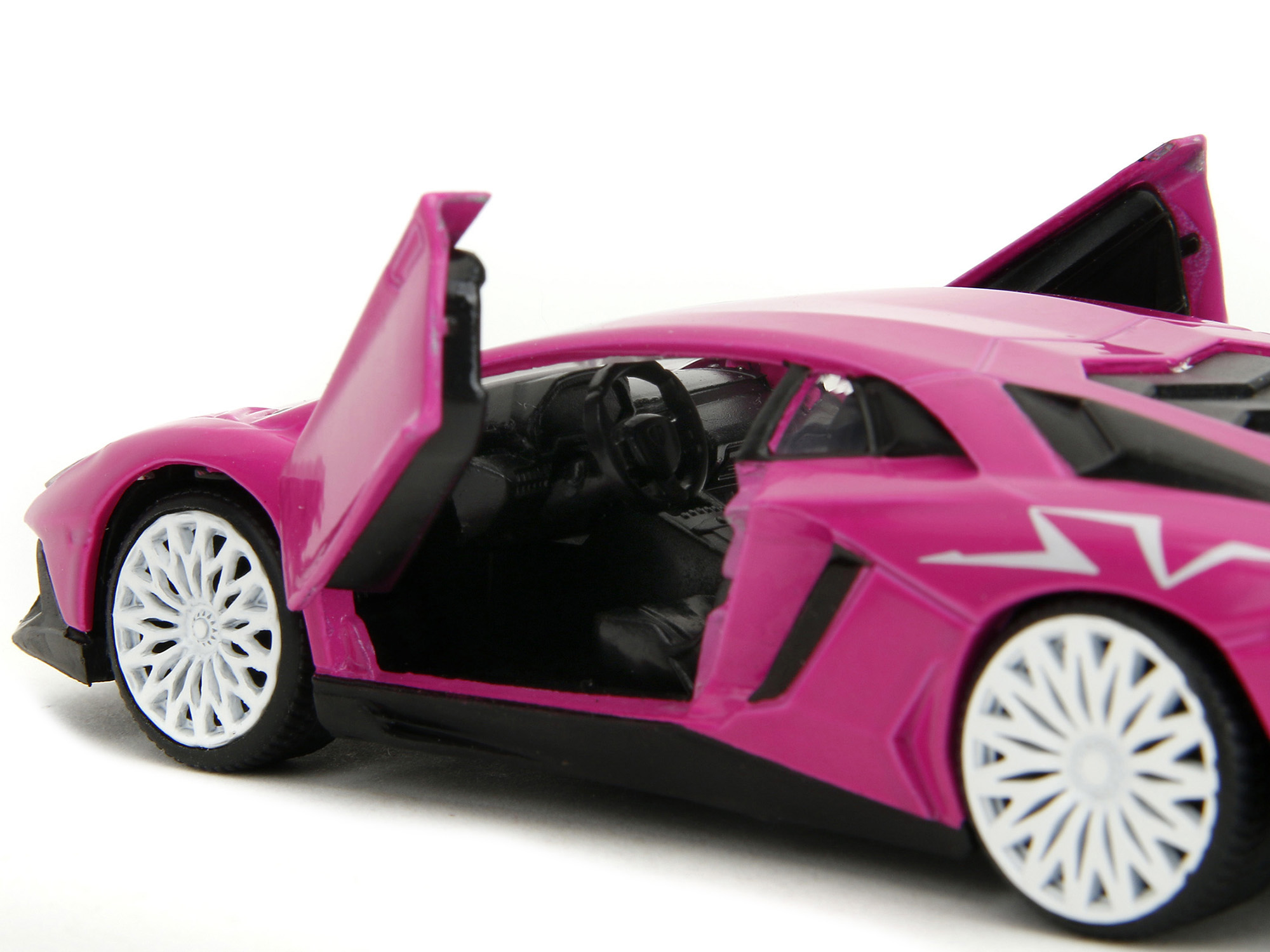 Lamborghini Aventador SV Pink "Pink Slips" Series 1/32 Diecast Model Car by Jada